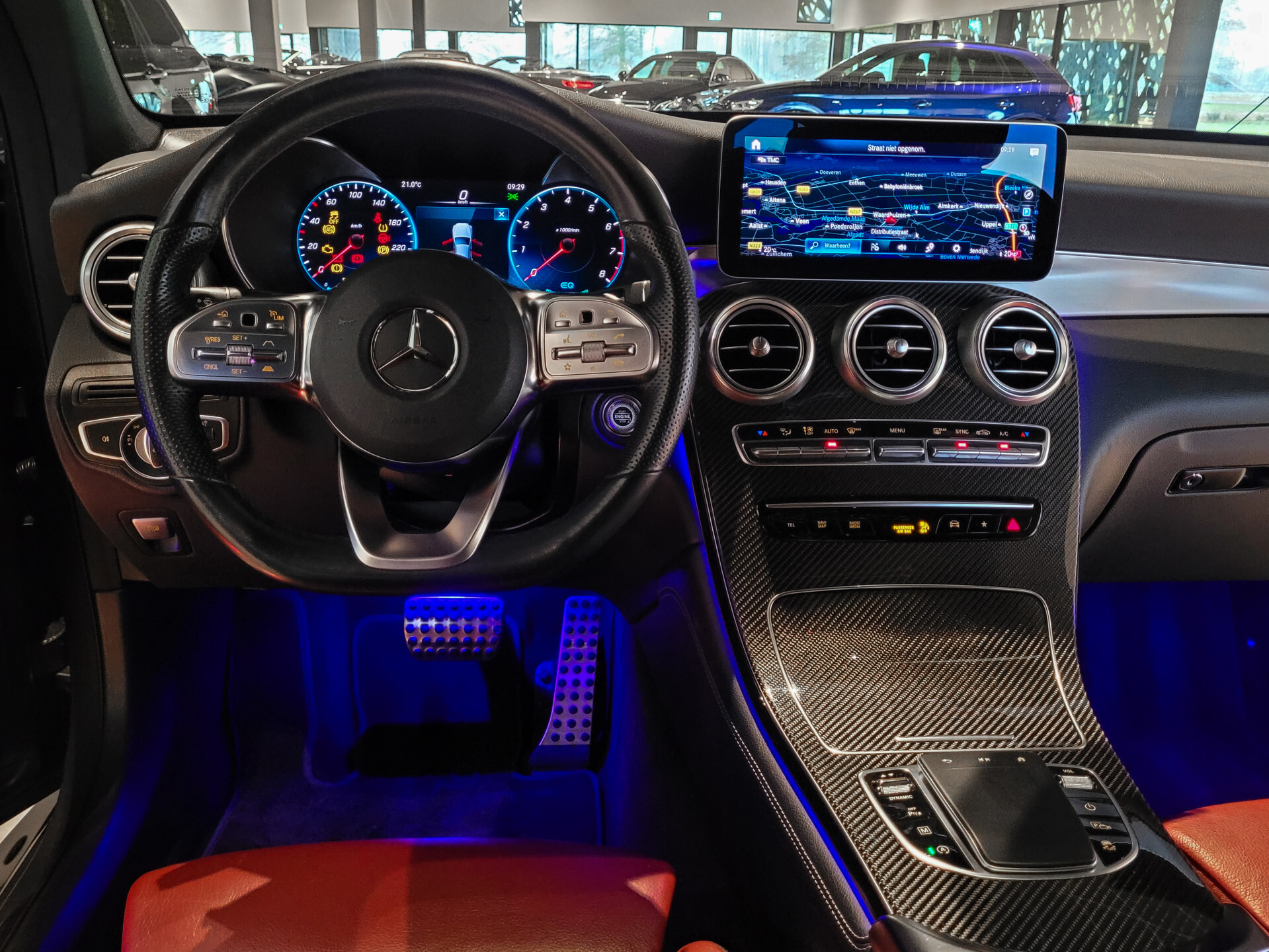 Mercedes-Benz GLC Coupé 200 AMG Manufaktur Carbon | Keyless | Burmester | Mem | Rij-assistentie | Schuifdak | 20" | Night Foto 27