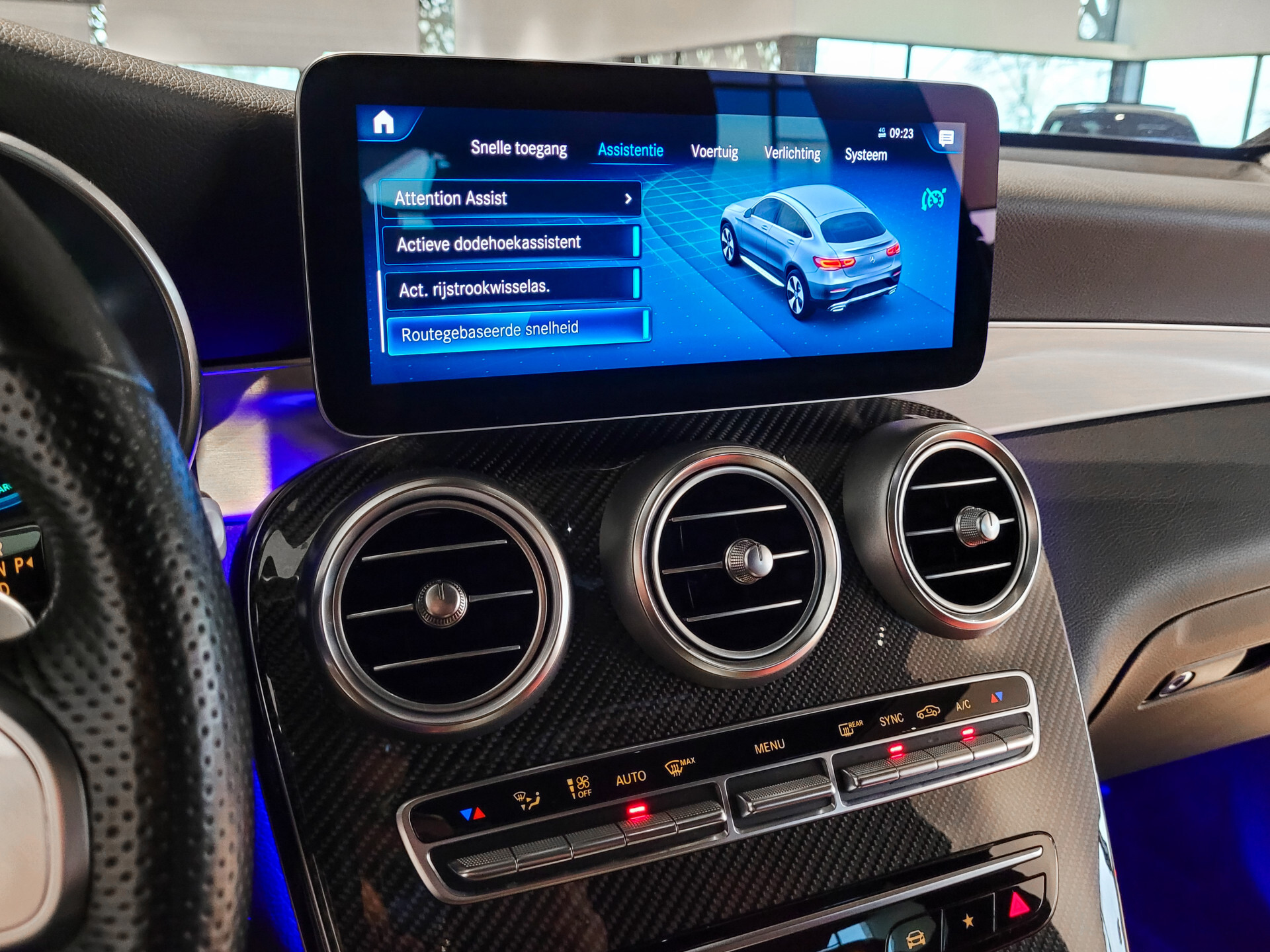 Mercedes-Benz GLC Coupé 200 AMG Manufaktur Carbon | Keyless | Burmester | Mem | Rij-assistentie | Schuifdak | 20" | Night Foto 30