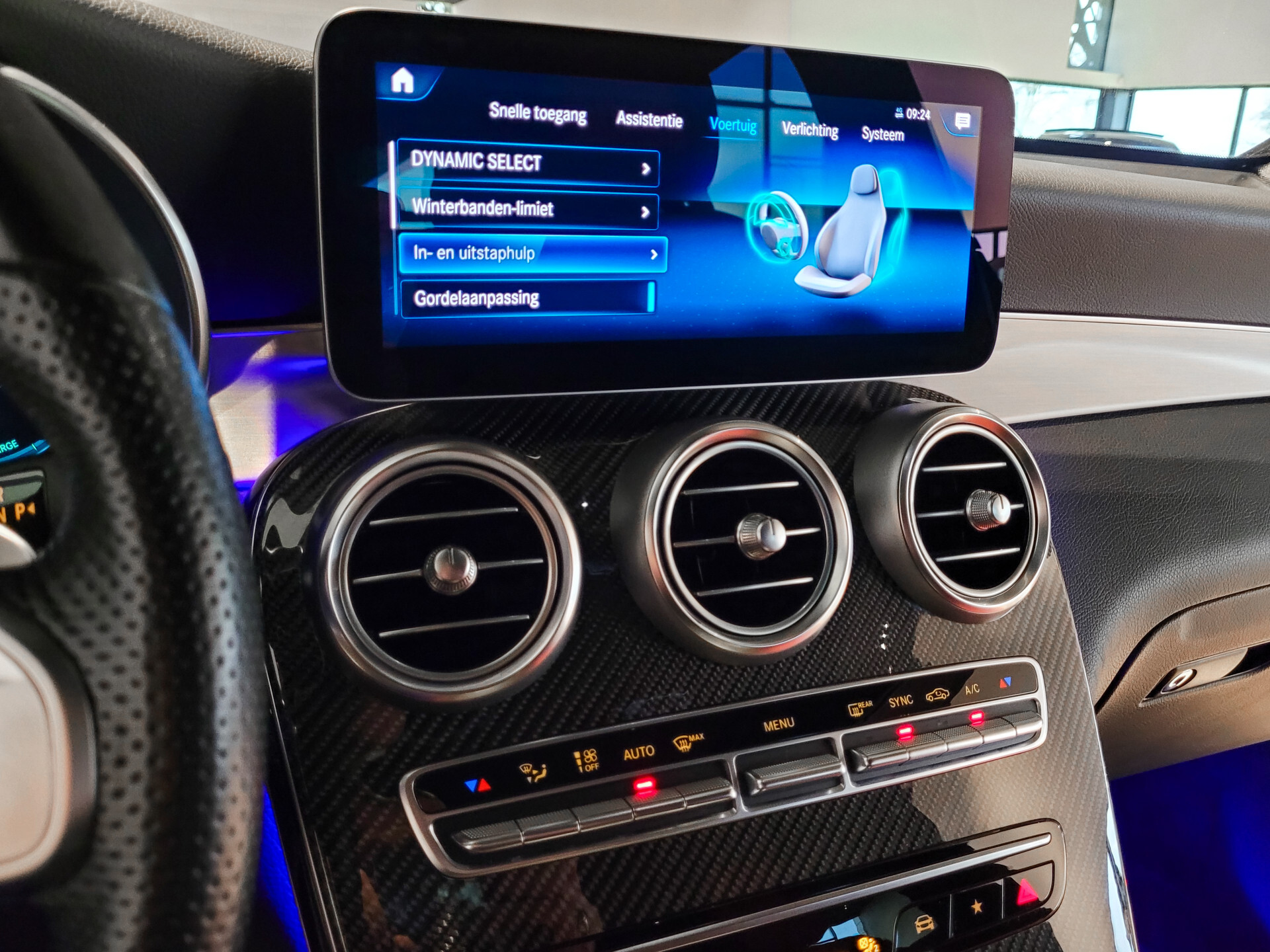 Mercedes-Benz GLC Coupé 200 AMG Manufaktur Carbon | Keyless | Burmester | Mem | Rij-assistentie | Schuifdak | 20" | Night Foto 32