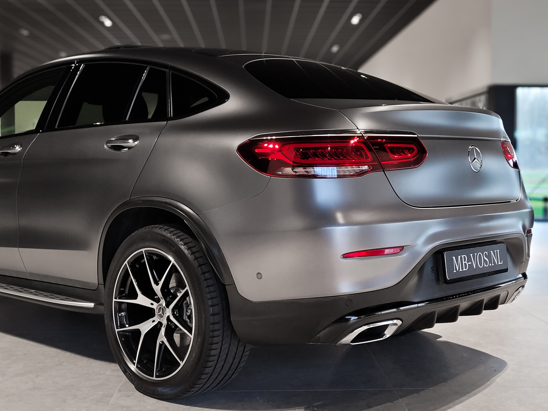 Mercedes-Benz GLC Coupé 200 AMG Manufaktur Carbon | Keyless | Burmester | Mem | Rij-assistentie | Schuifdak | 20" | Night Foto 43