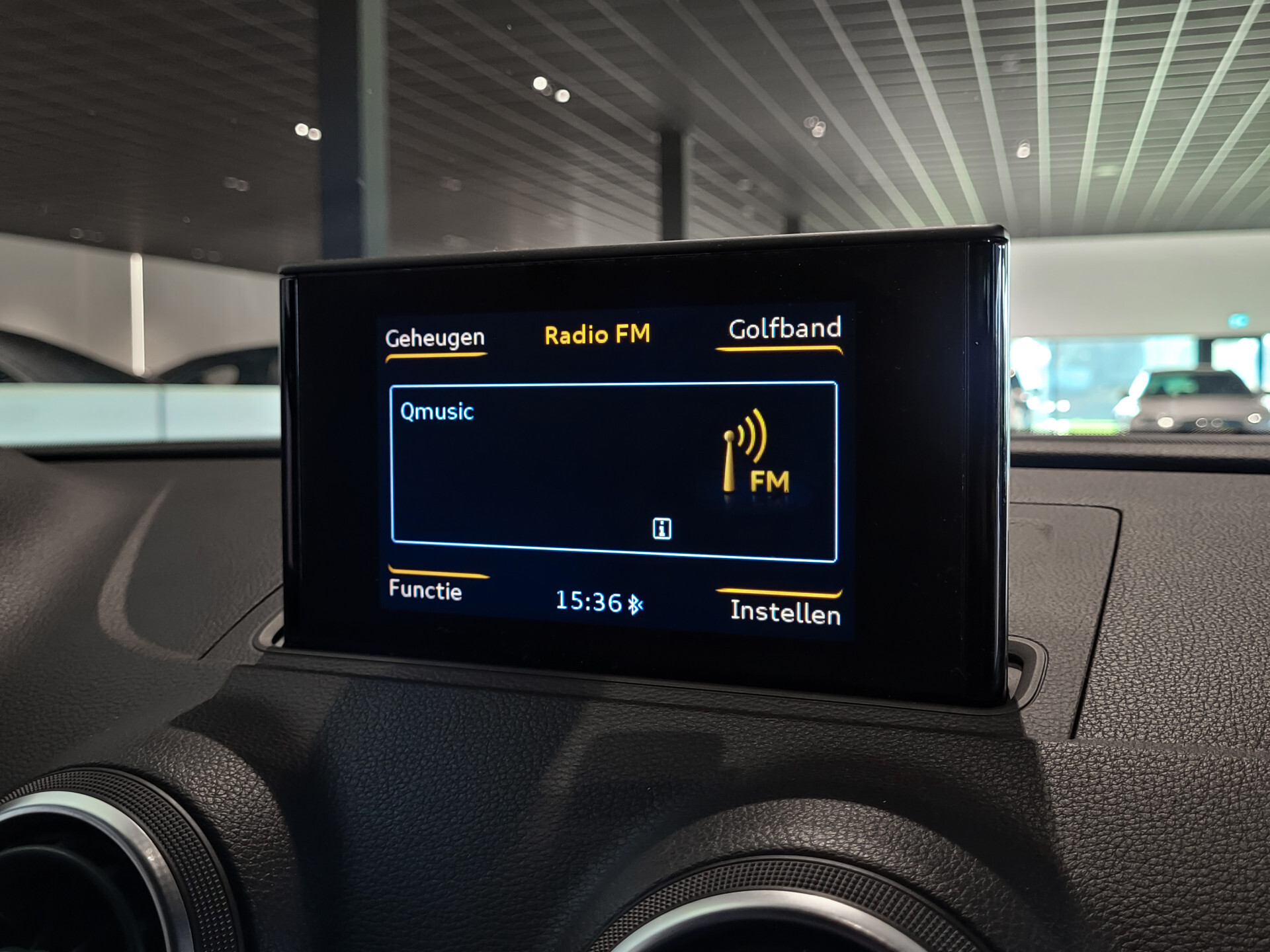 Audi A3 Limousine 1.4 TFSI CoD S-line Pro Line Plus | Leer | 18" | Sportstoelen | Stoelverwarming Foto 11