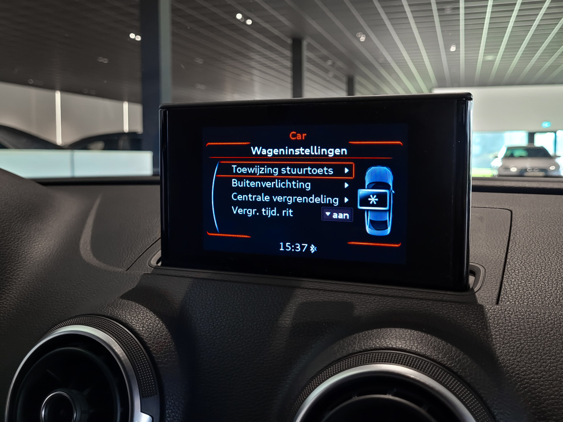 Audi A3 Limousine 1.4 TFSI CoD S-line Pro Line Plus | Leer | 18" | Sportstoelen | Stoelverwarming Foto 17