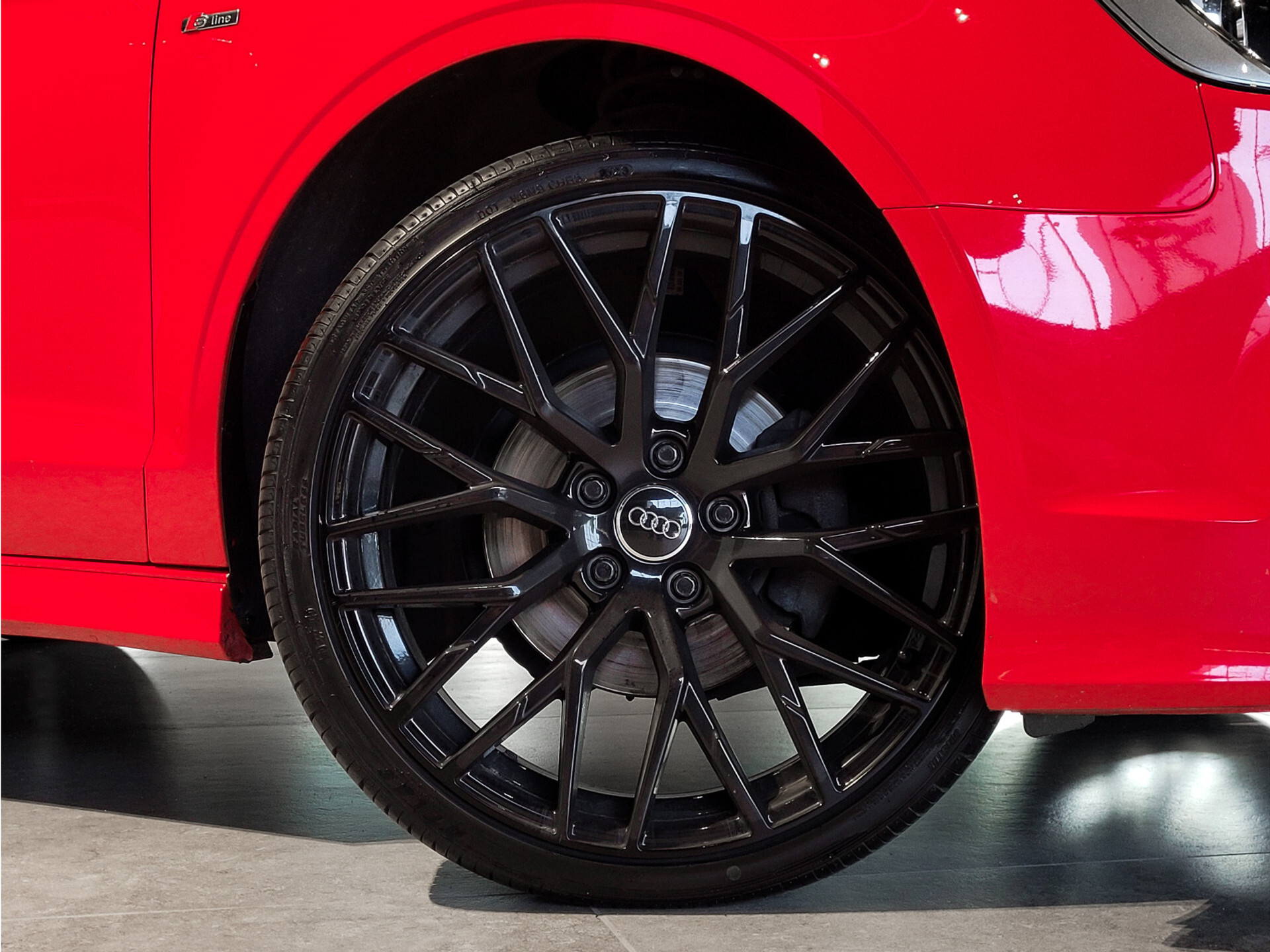 Audi A3 Limousine 1.4 TFSI CoD S-line Pro Line Plus | Leer | 18" | Sportstoelen | Stoelverwarming Foto 31