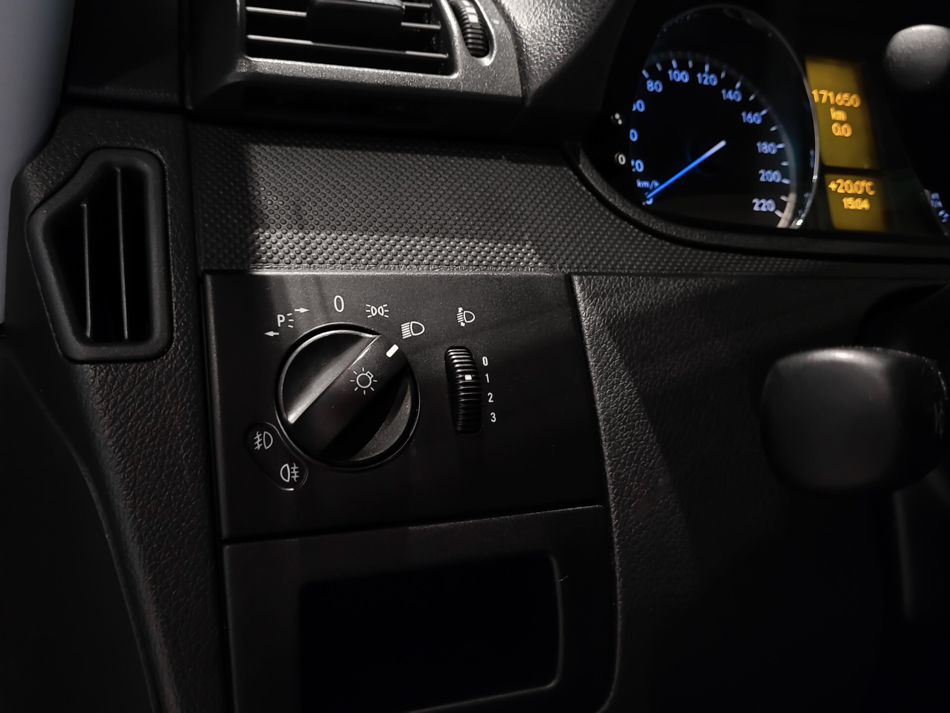 Mercedes-Benz Vito 116 Cdi Lang DC Comfort Plus Leer/Comand | Airco | Trekhaak | Camera | 1ste eigenaar | NL auto Foto 11