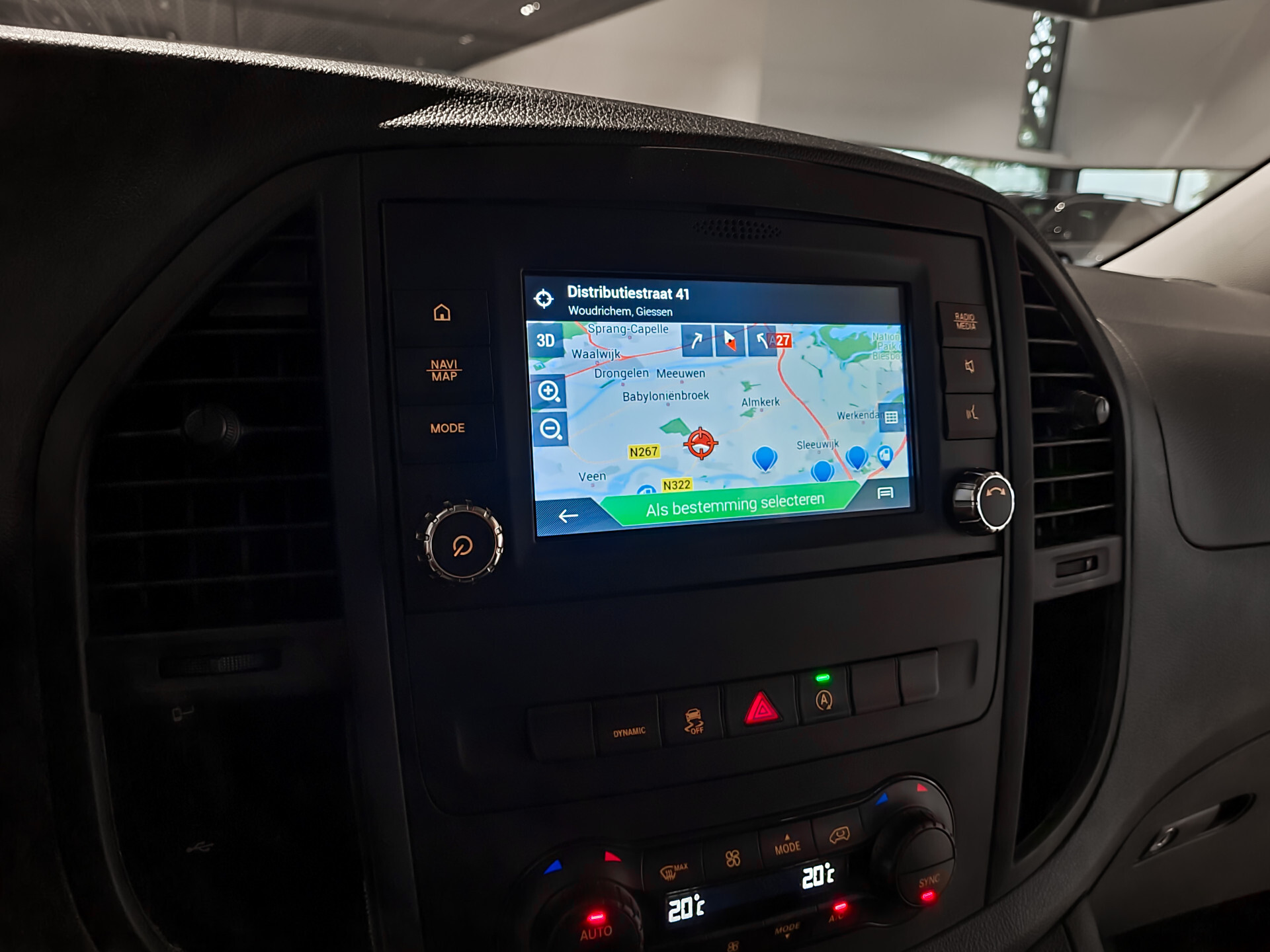 Mercedes-Benz Vito 119 CDI Lang DC Comfort Plus Comand | Schuifdak | ILS | 19" | ECC | Trekhaak | 1ste eigenaar Foto 14