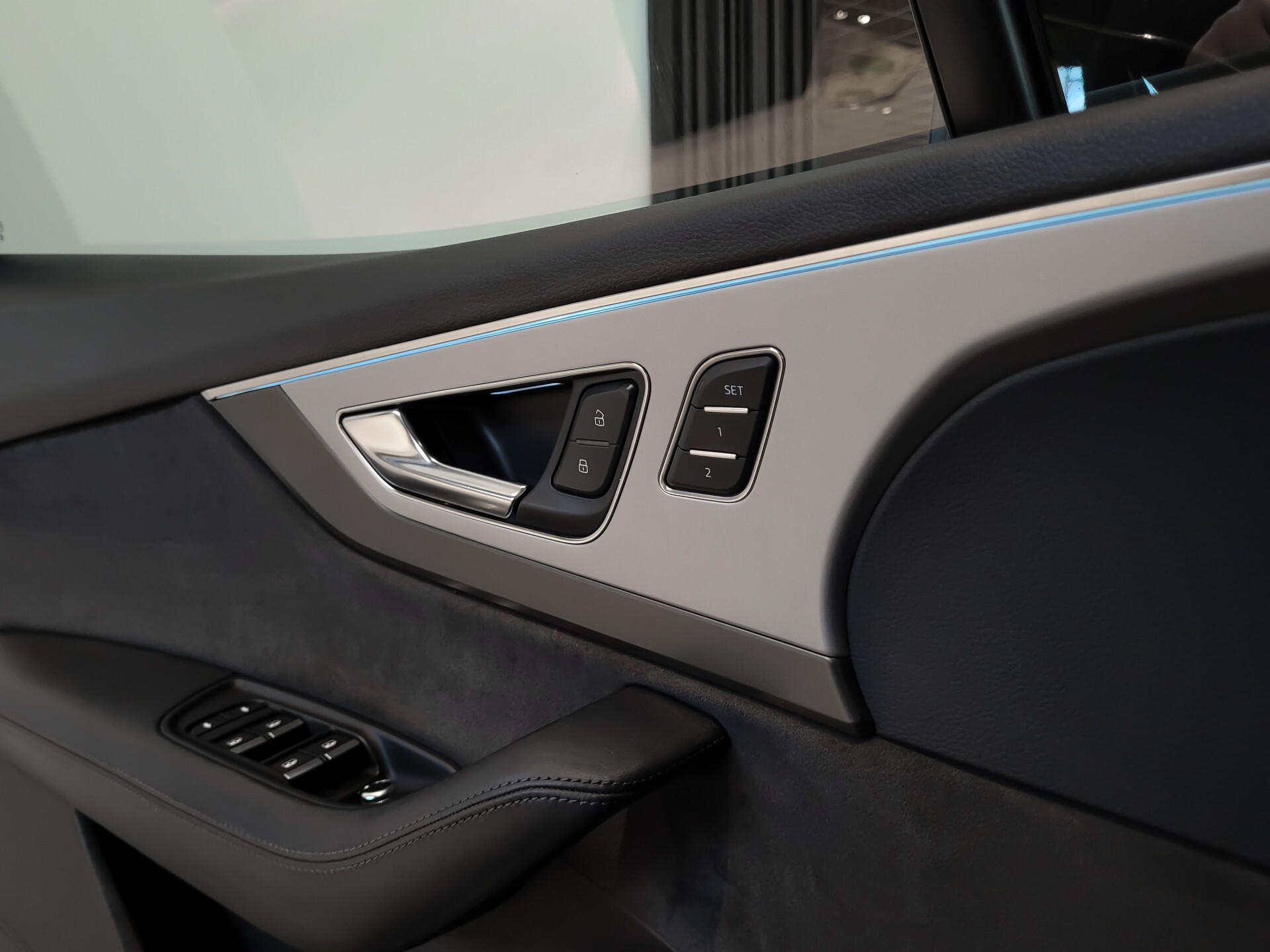 Audi Q7 3.0 TDI Quattro 7-Persoons | Luchtvering | Massage | Pano | HUD | Stoelkoeling | Adapt Cruise | Trekhaak | 21" | Mem | Nachtzicht | Standkachel | 21" Foto 13