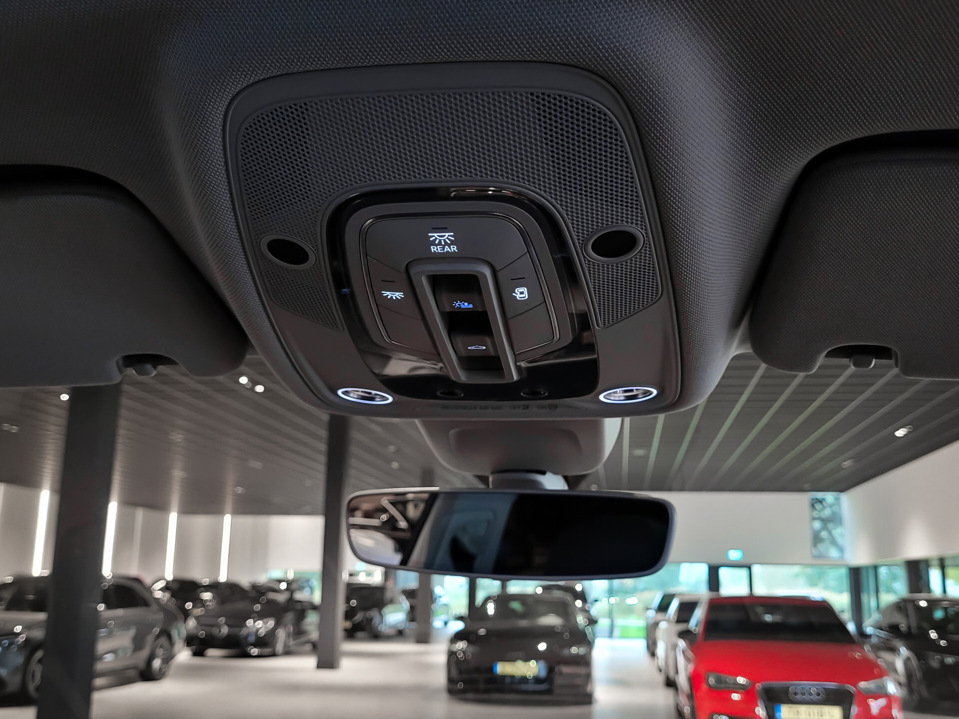 Audi Q7 3.0 TDI Quattro 7-Persoons | Luchtvering | Massage | Pano | HUD | Stoelkoeling | Adapt Cruise | Trekhaak | 21" | Mem | Nachtzicht | Standkachel | 21" Foto 32