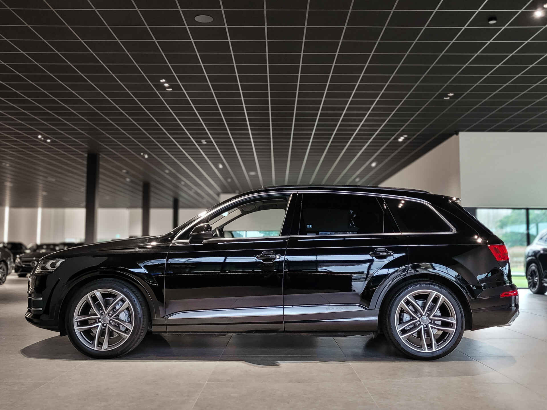 Audi Q7 3.0 TDI Quattro 7-Persoons | Luchtvering | Massage | Pano | HUD | Stoelkoeling | Adapt Cruise | Trekhaak | 21" | Mem | Nachtzicht | Standkachel | 21" Foto 4
