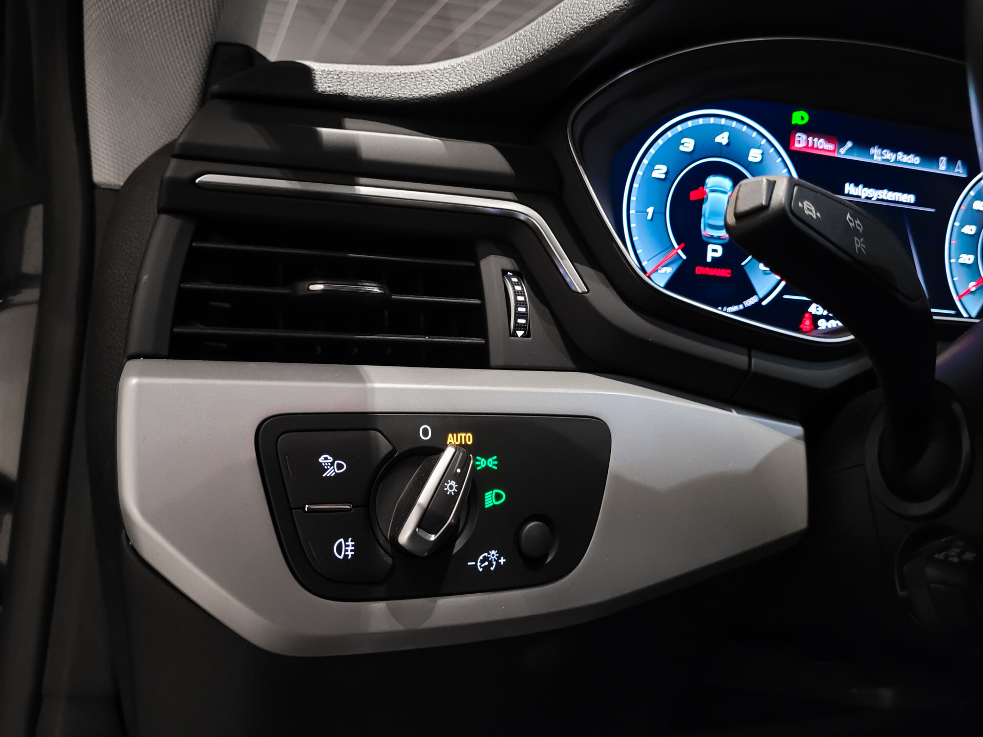 Audi A5 Sportback 40 TFSI S edition 20" | Adaptive Cruise | Massage | Virtual Cockpit | Camera | ECC | Aut-kofferklep Foto 14
