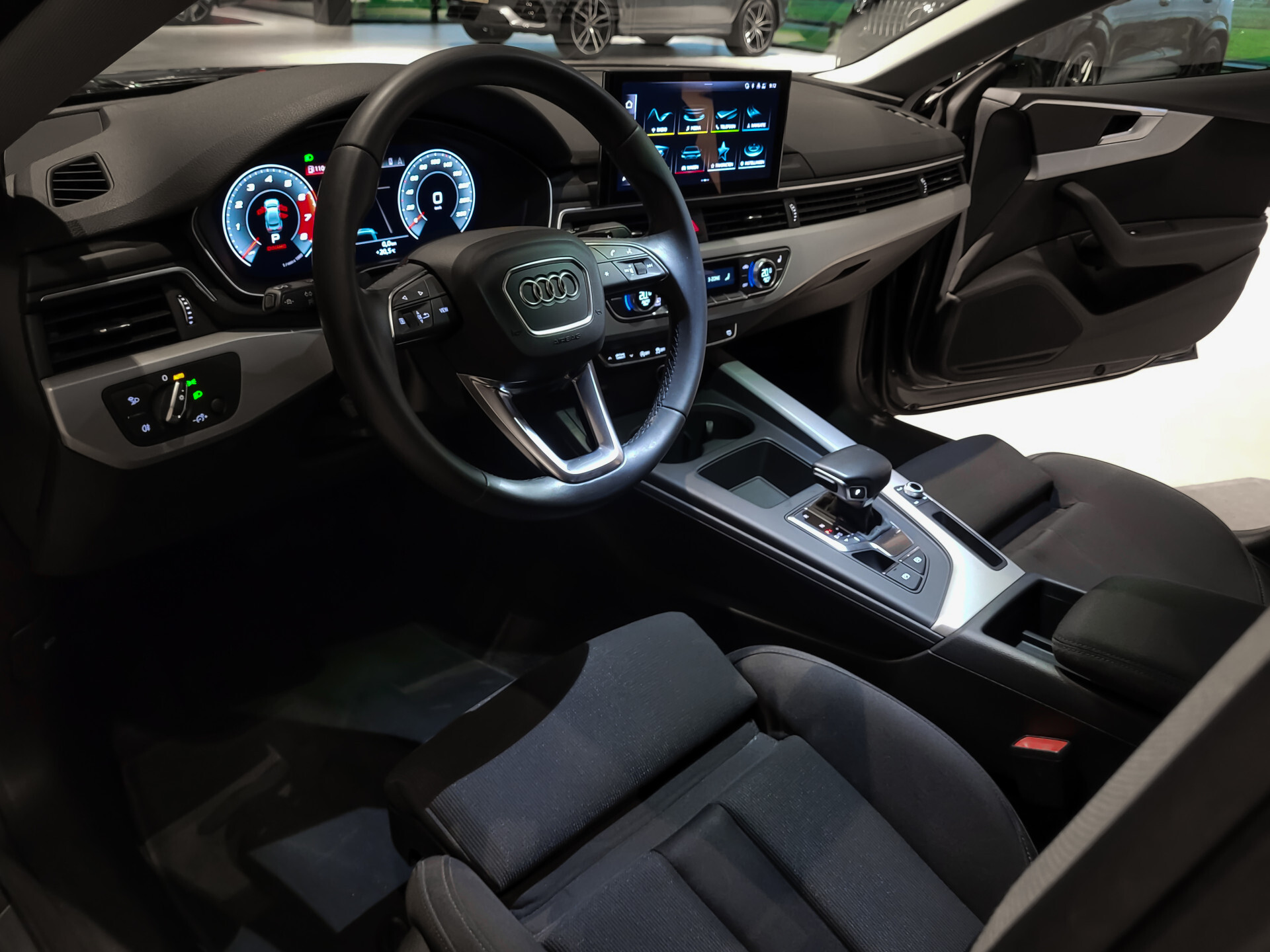 Audi A5 Sportback 40 TFSI S edition 20" | Adaptive Cruise | Massage | Virtual Cockpit | Camera | ECC | Aut-kofferklep Foto 18