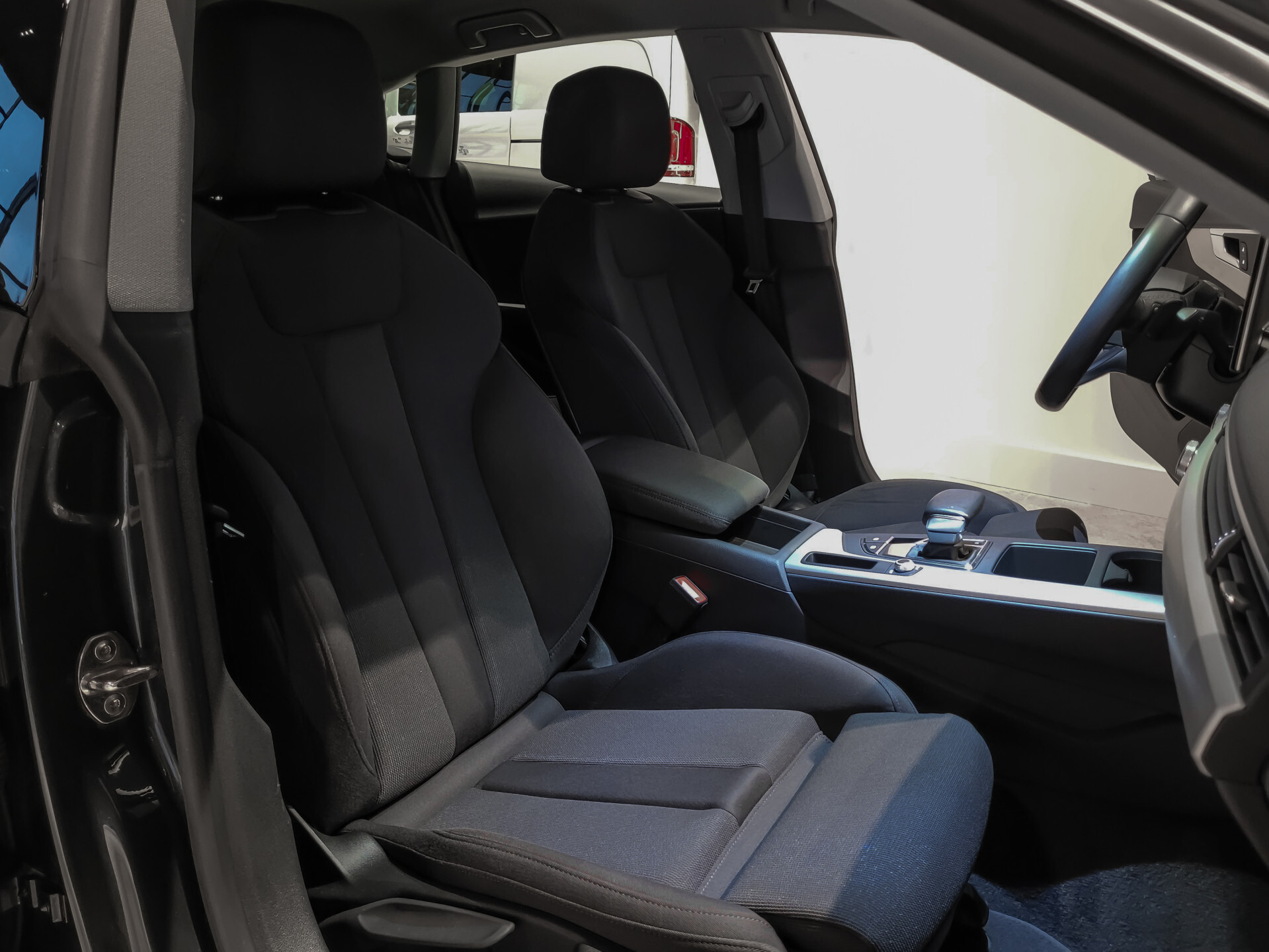 Audi A5 Sportback 40 TFSI S edition 20" | Adaptive Cruise | Massage | Virtual Cockpit | Camera | ECC | Aut-kofferklep Foto 6