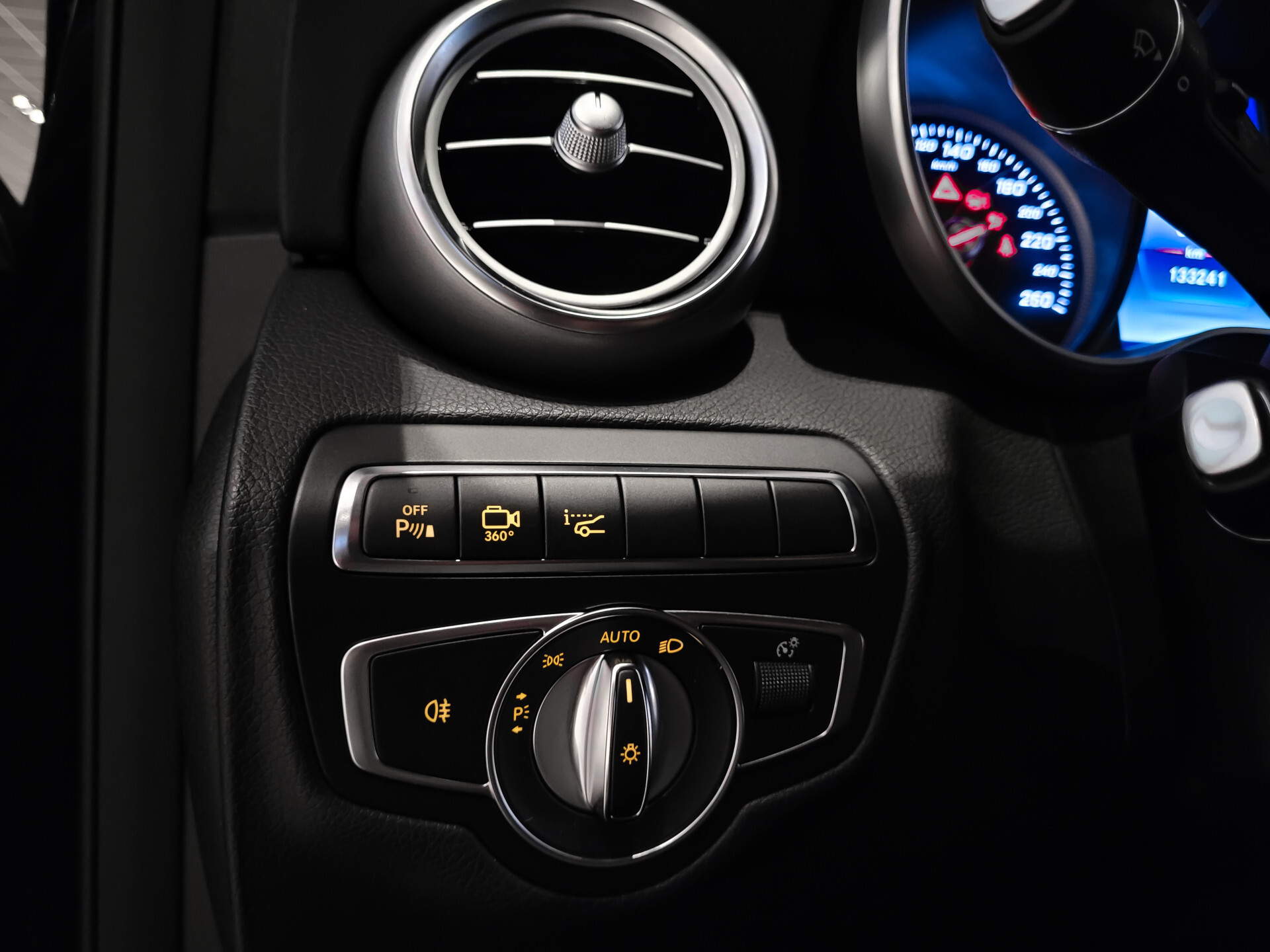 Mercedes-Benz GLC 250 d 4-M AMG Night | Burmester | Mem | HUD | Comand | ILS | 360 camera | Trekhaak Foto 17