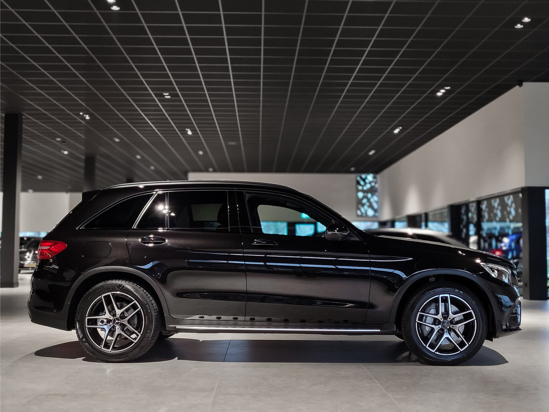 Mercedes-Benz GLC 250 d 4-M AMG Night | Burmester | Mem | HUD | Comand | ILS | 360 camera | Trekhaak Foto 3