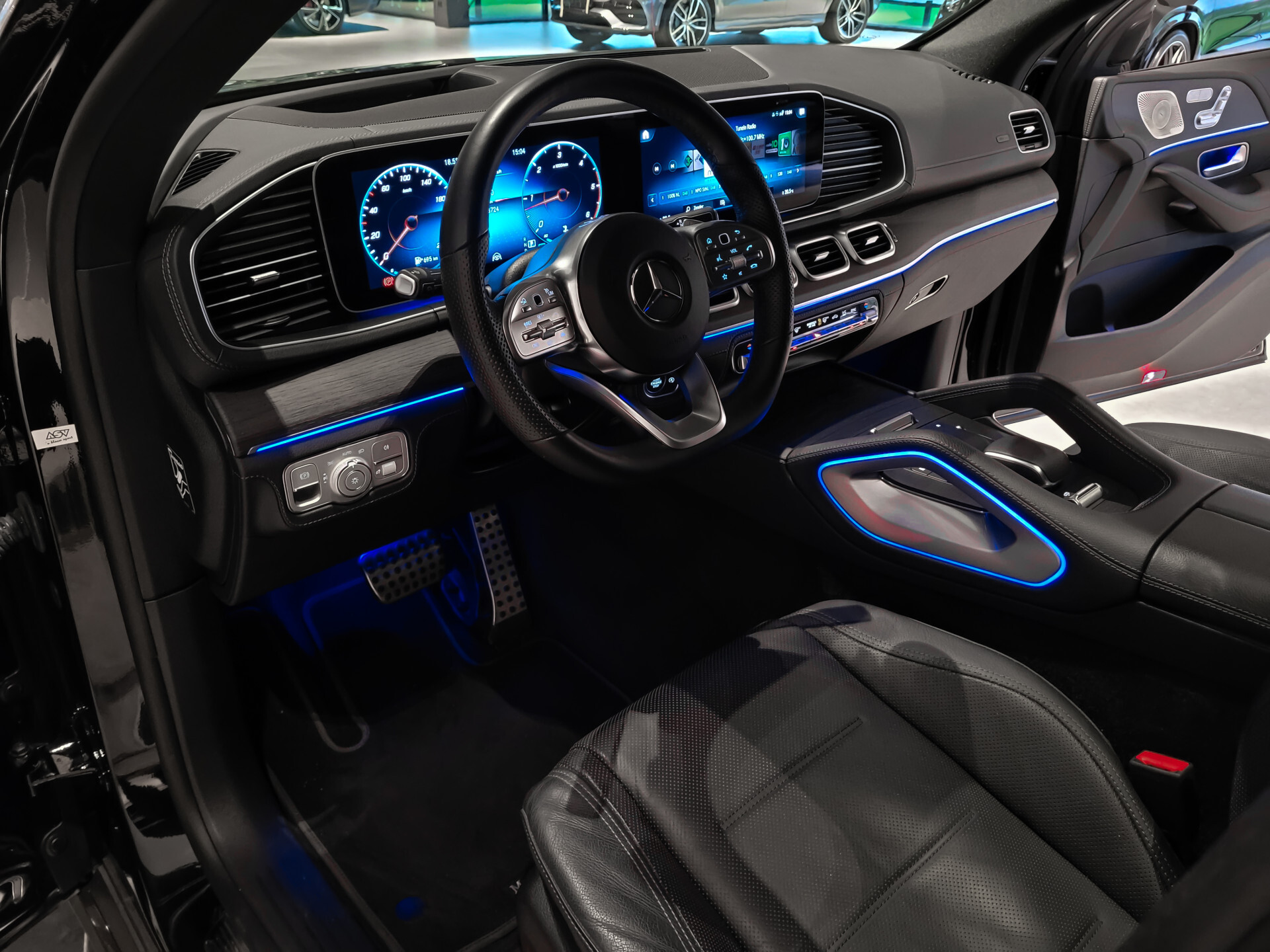 Mercedes-Benz GLE Coupé 400 d 4-M AMG Night Luchtvering | HUD | Rij-Assistentie | Keyless | Stoelkoeling | Trekhaak | Nappa Aut9 Foto 16