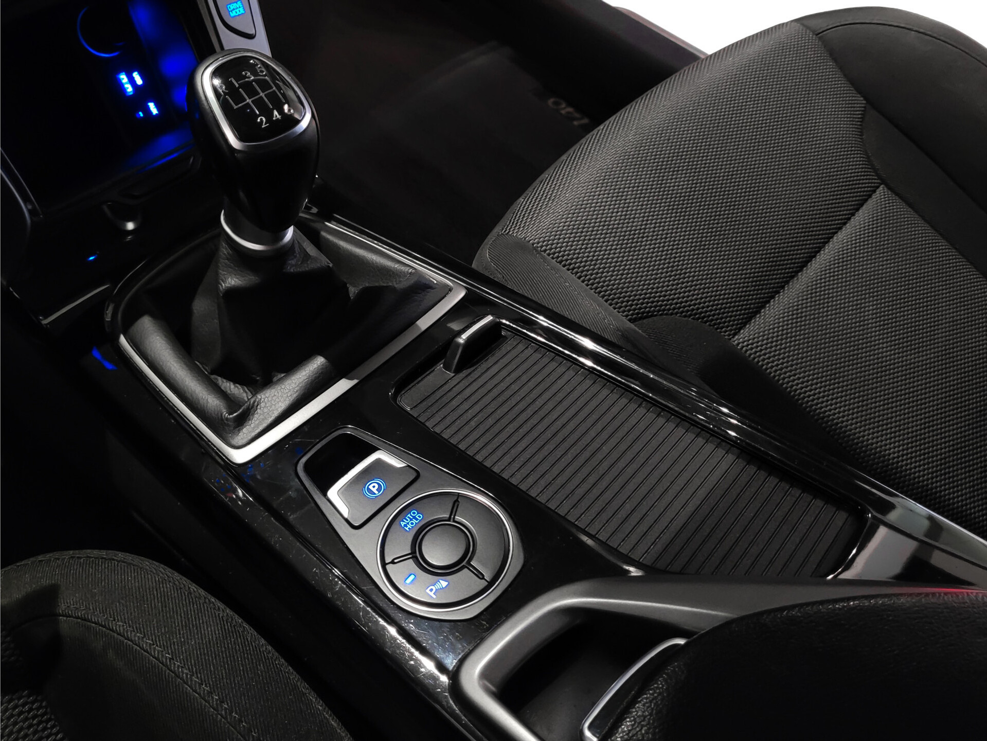 Hyundai i40 Wagon 1.6 GDI Essence 18" | Camera | Groot Navi | Lane Assist | NAP Foto 22