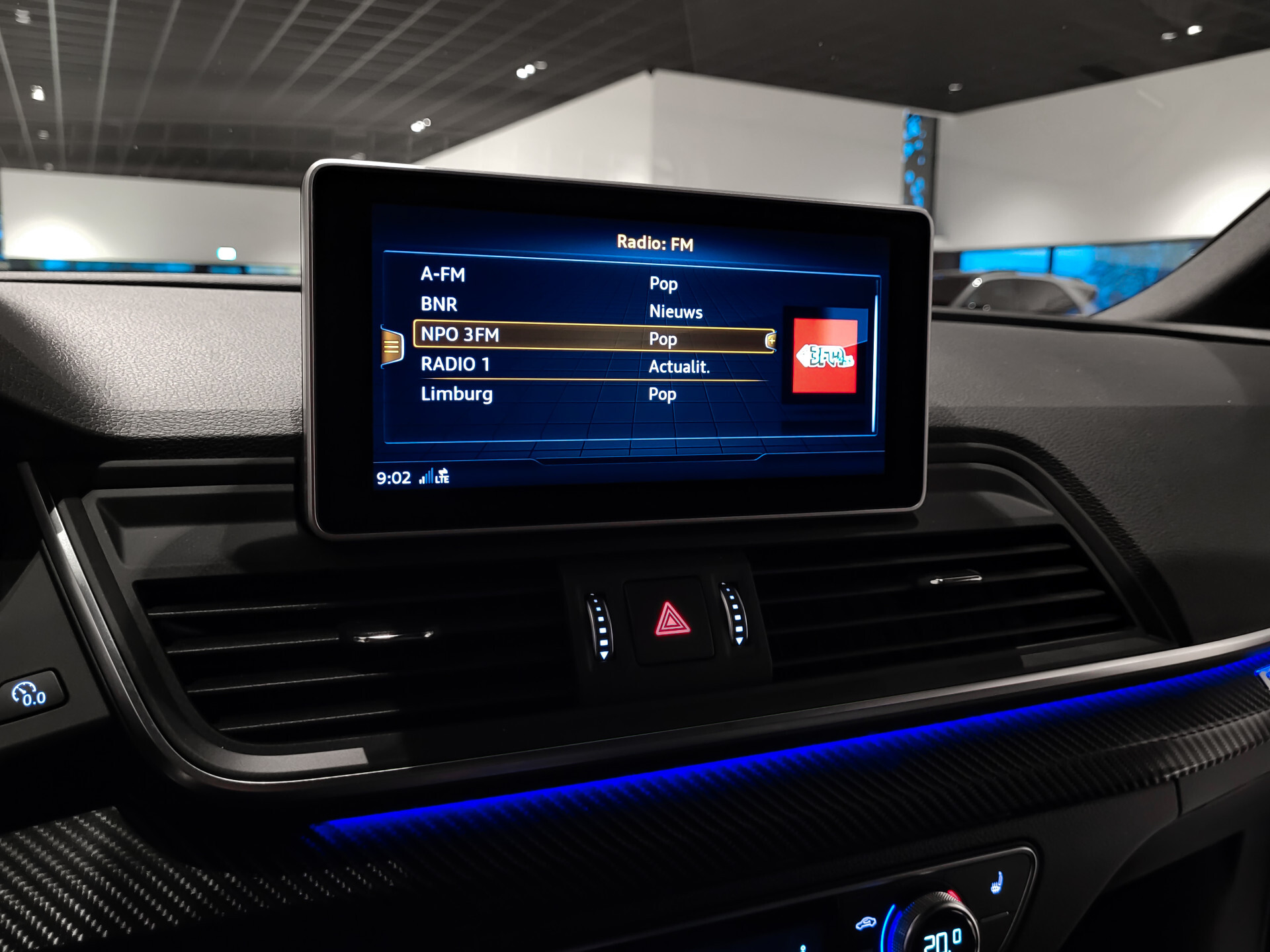 Audi Q5 55 TFSI e quattro Competition Luchtvering | HUD | B&O | Panorama | 22" | Trekhaak | ACC Foto 19