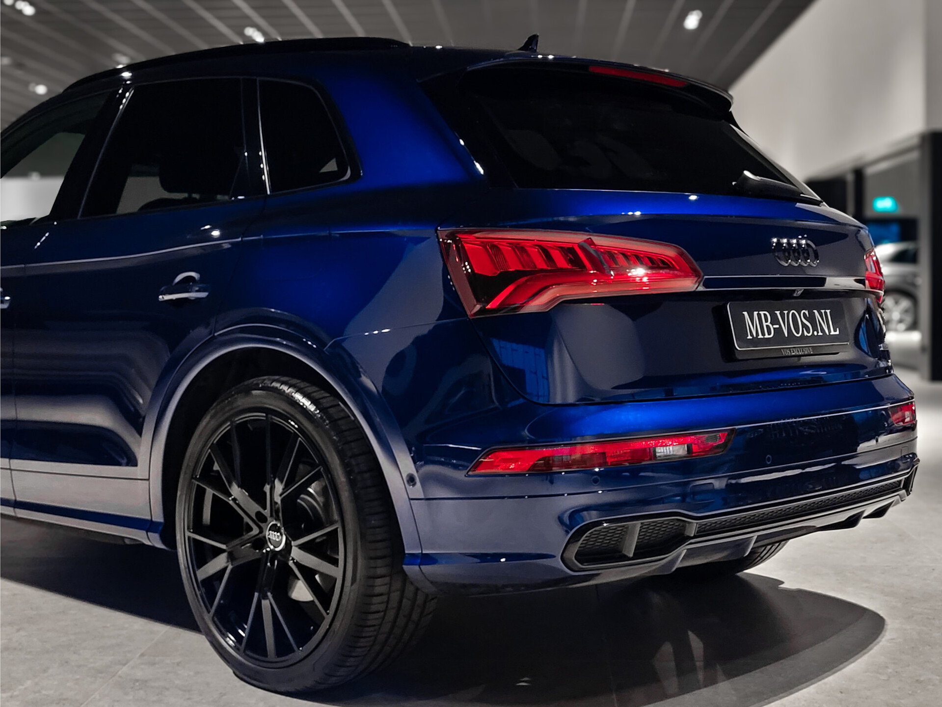 Audi Q5 55 TFSI e quattro Competition Luchtvering | HUD | B&O | Panorama | 22" | Trekhaak | ACC Foto 36