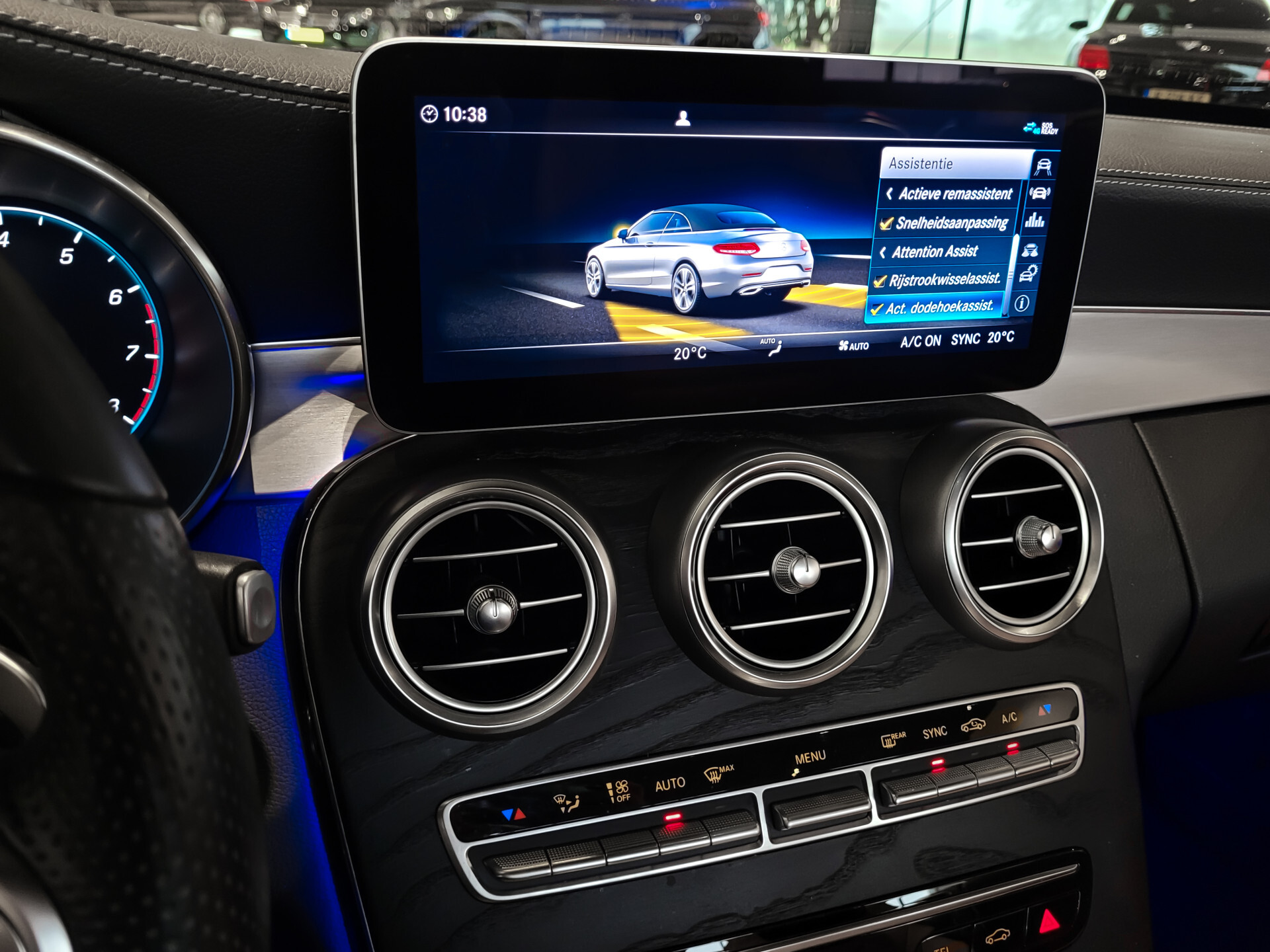 Mercedes-Benz C-Klasse Cabrio 180 AMG Night | ACC | Keyless | Burmester | Mem | 360 | Aircap | Airscarf | HUD | 19" Foto 33