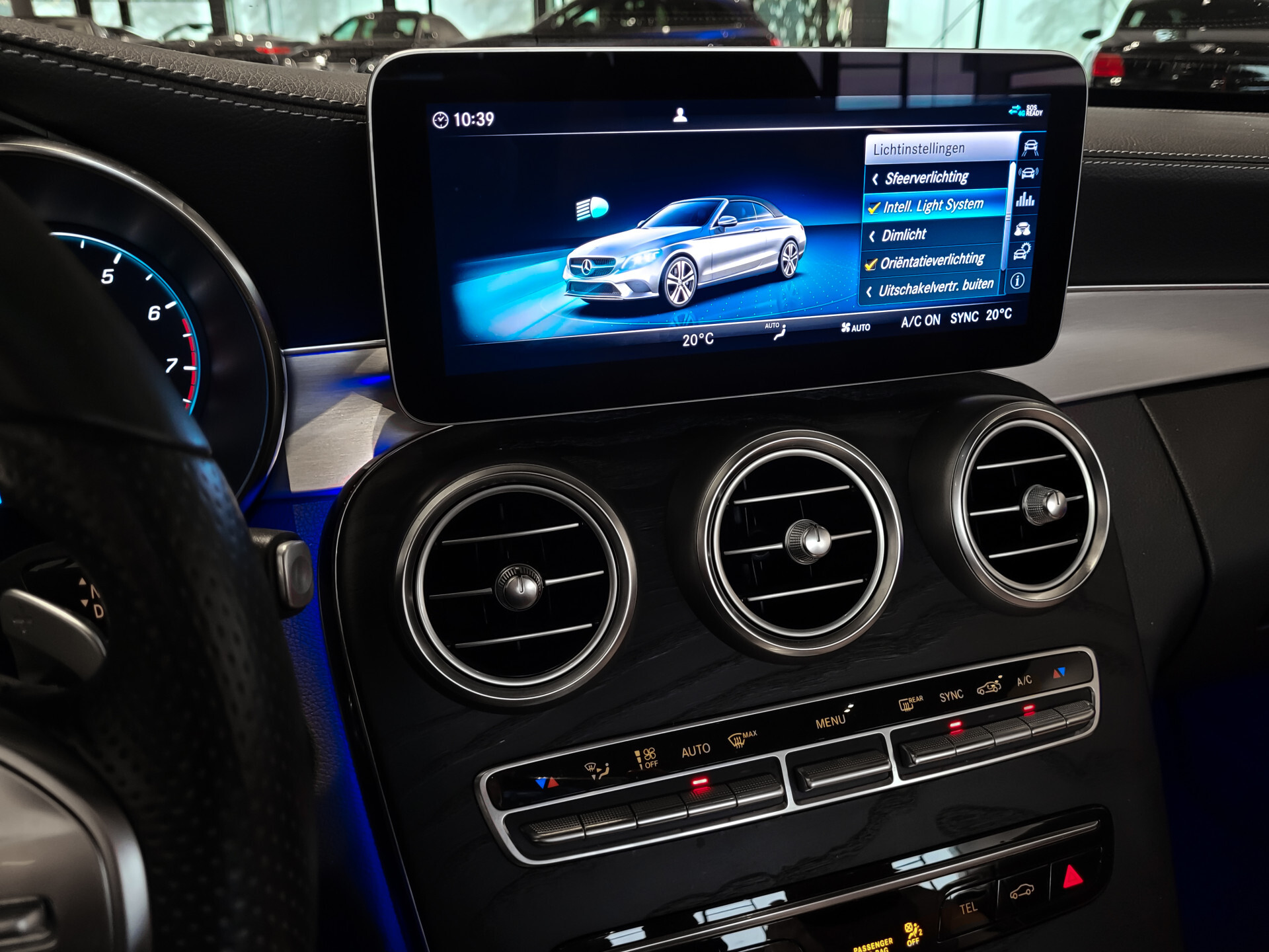 Mercedes-Benz C-Klasse Cabrio 180 AMG Night | ACC | Keyless | Burmester | Mem | 360 | Aircap | Airscarf | HUD | 19" Foto 37