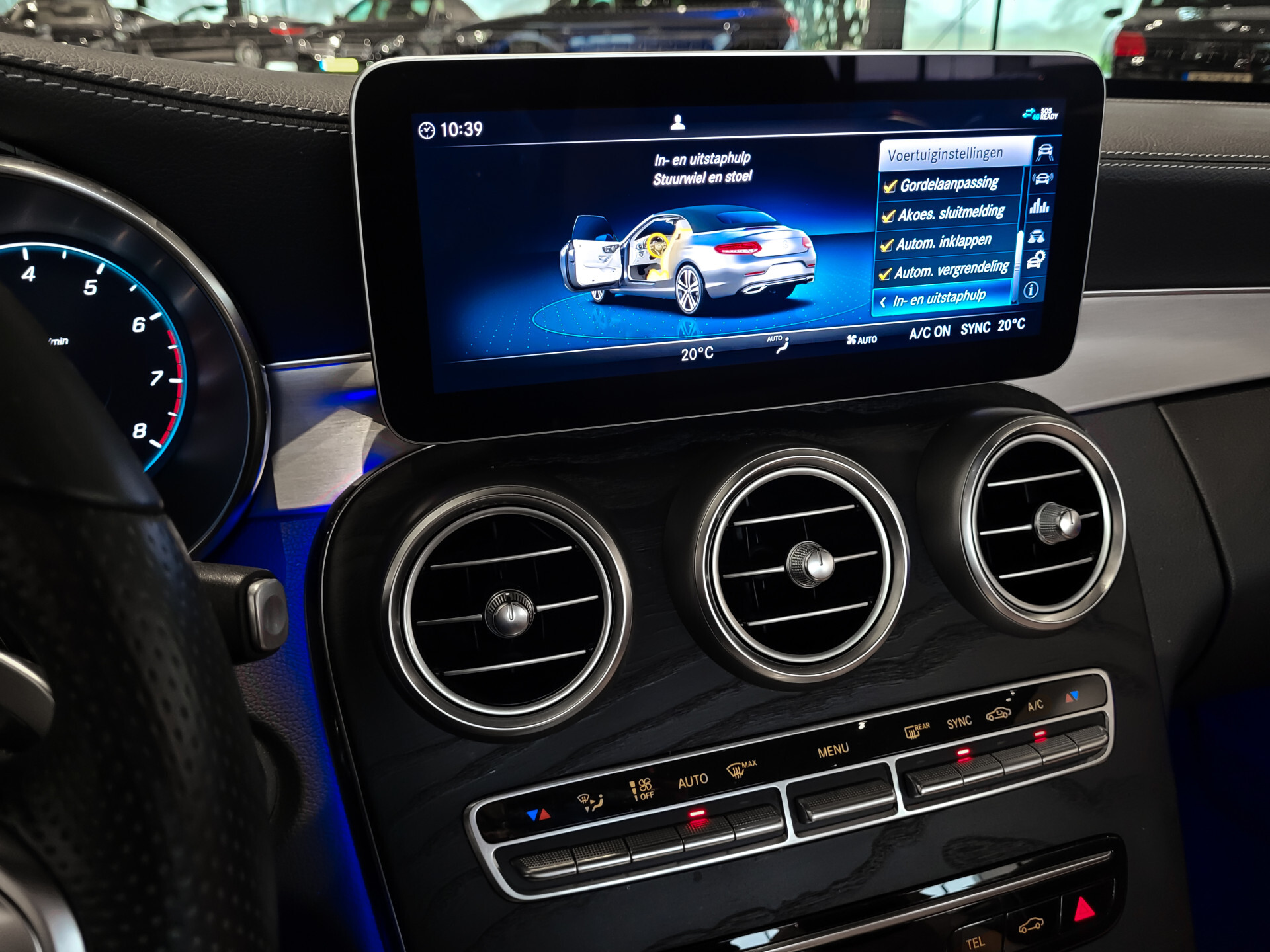 Mercedes-Benz C-Klasse Cabrio 180 AMG Night | ACC | Keyless | Burmester | Mem | 360 | Aircap | Airscarf | HUD | 19" Foto 41