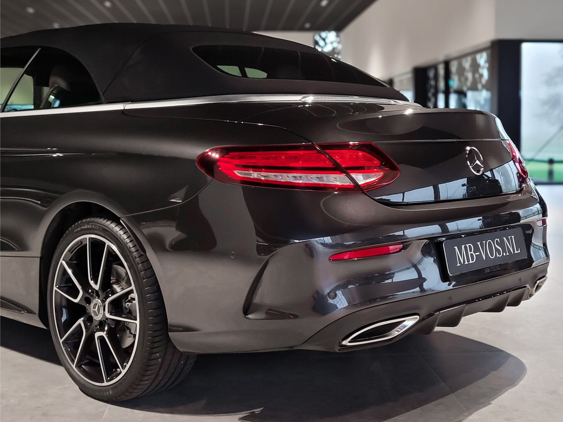 Mercedes-Benz C-Klasse Cabrio 180 AMG Night | ACC | Keyless | Burmester | Mem | 360 | Aircap | Airscarf | HUD | 19" Foto 47