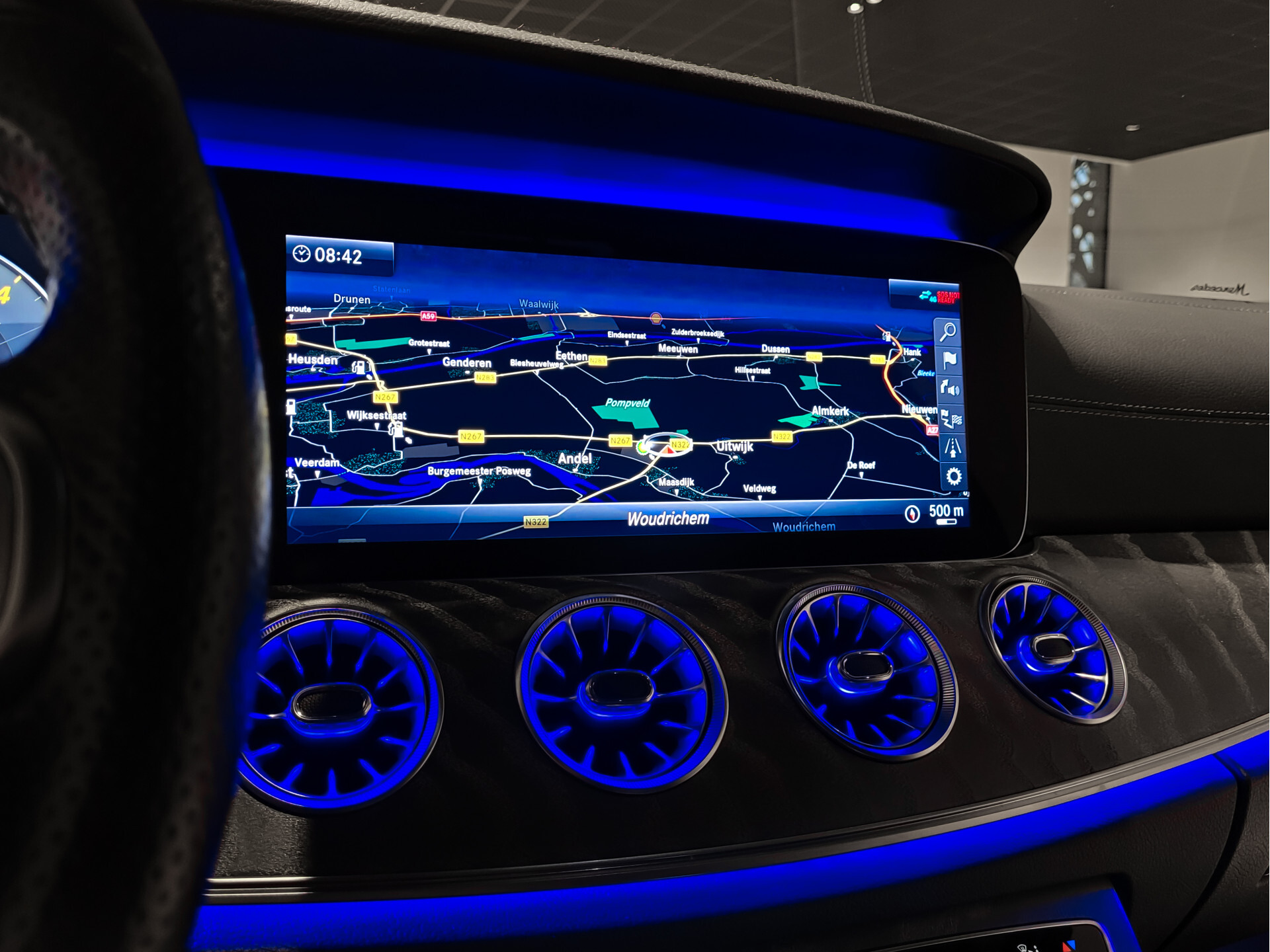 Mercedes-Benz CLS-Klasse 300 d AMG Night | Luchtvering | Rij-assistentie | Keyless | Burmester | Standkachel | HUD | Schuifdak | 20" Foto 10