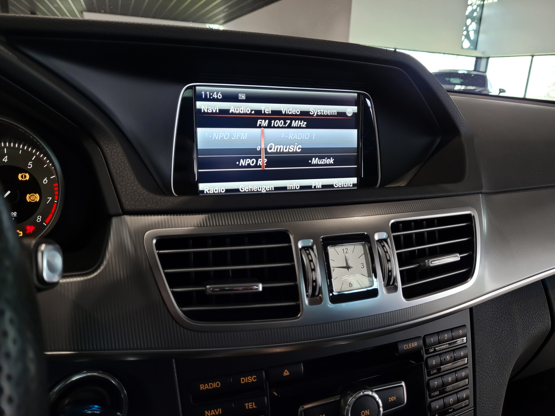 Mercedes-Benz E-Klasse 400 AMG Panorama | ACC | Harman-Kardon | Camera | Zonweringpakket | Volledige historie Foto 10