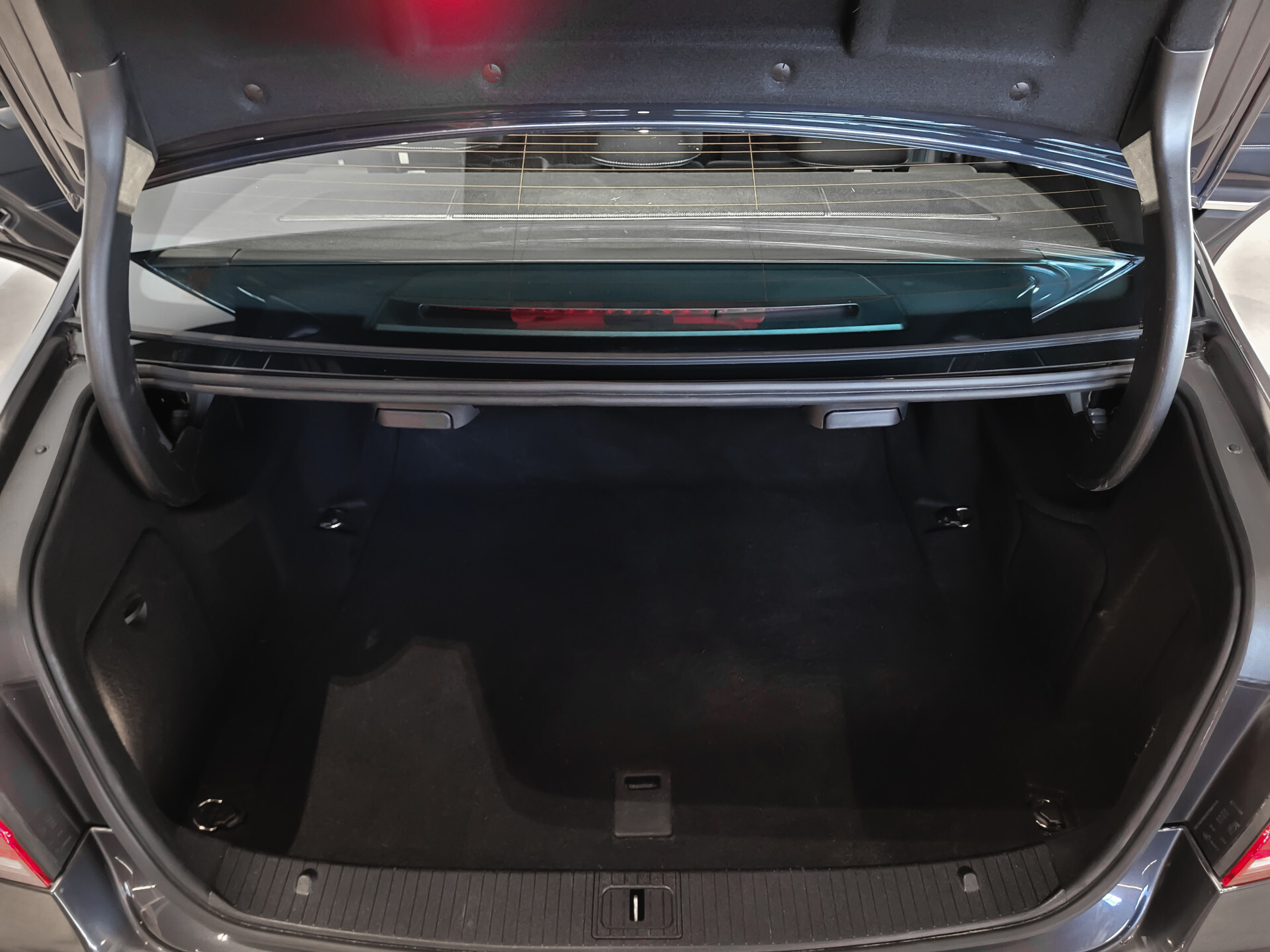 Mercedes-Benz E-Klasse 400 AMG Panorama | ACC | Harman-Kardon | Camera | Zonweringpakket | Volledige historie Foto 26