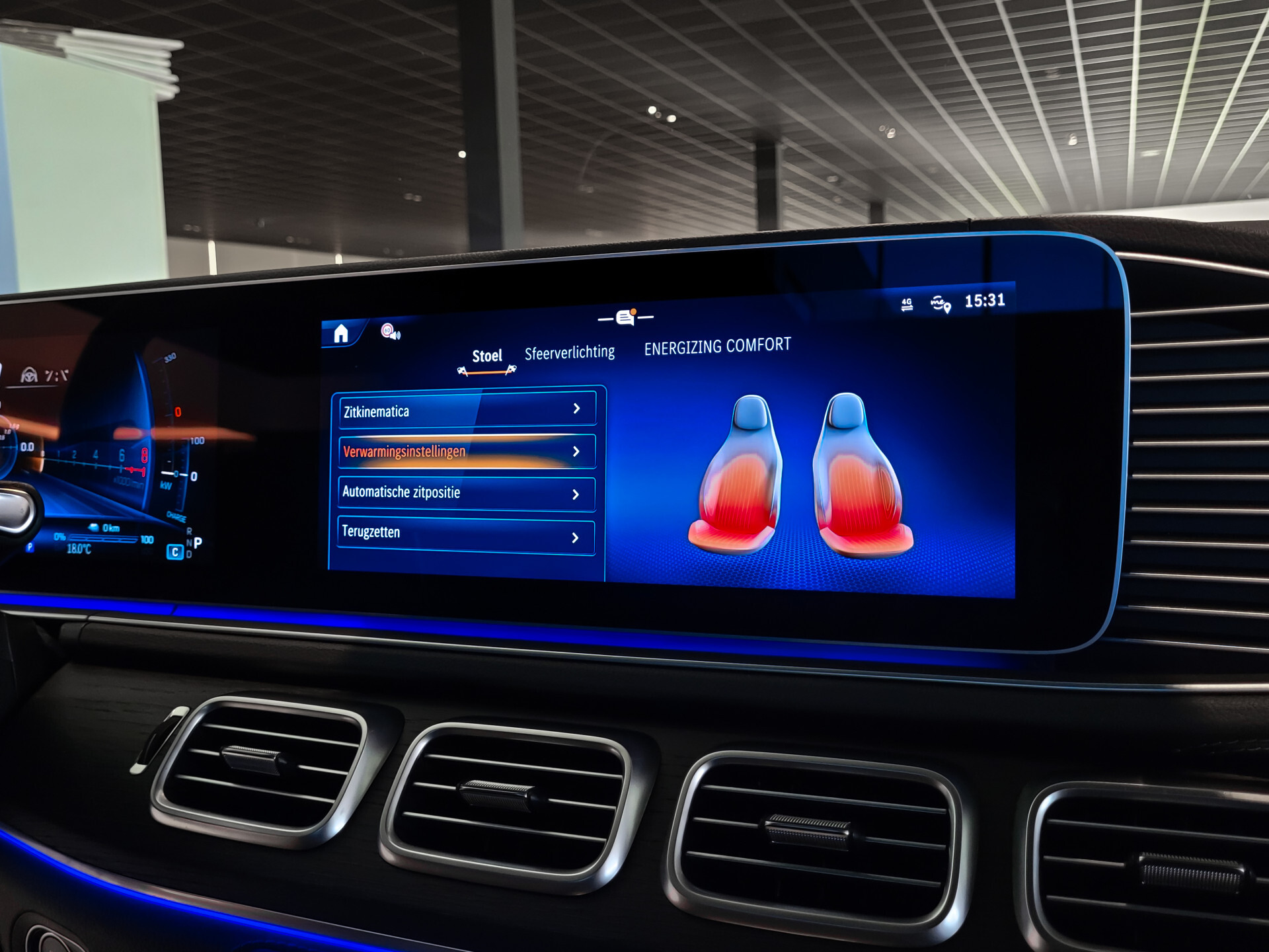 Mercedes-Benz GLE AMG 53 Hybrid 4M+ Night | Stoelkoeling | Distronic | Keyless | Mem | HUD | Burmester | Panorama | 22" | Nappa Foto 12