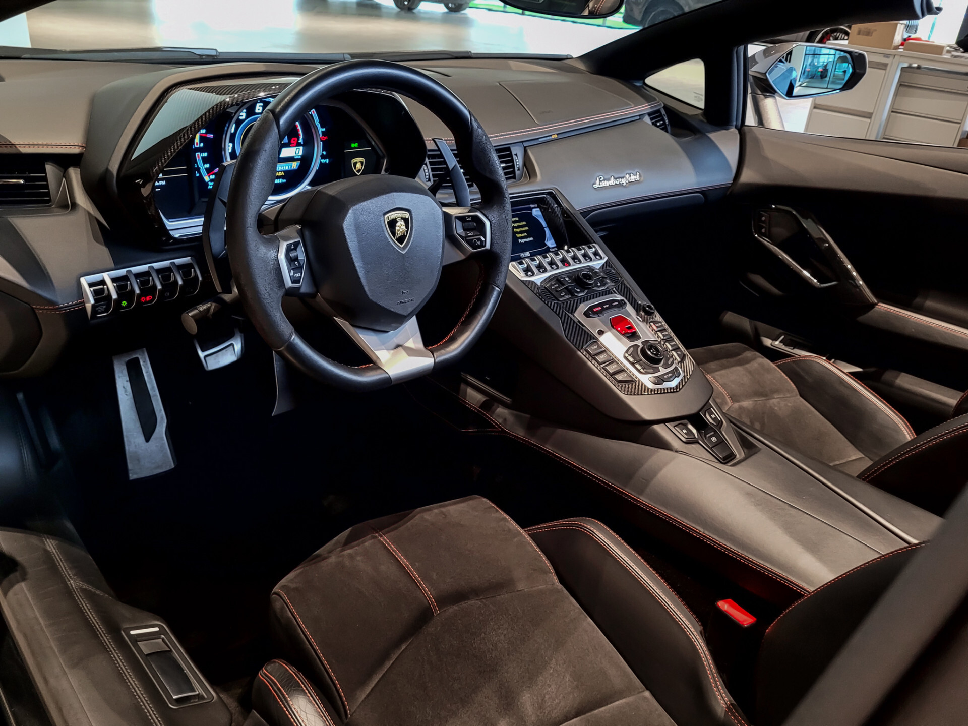 Lamborghini Aventador 6.5 V12 LP700-4 Roadster | Full Historie | New Service Foto 24