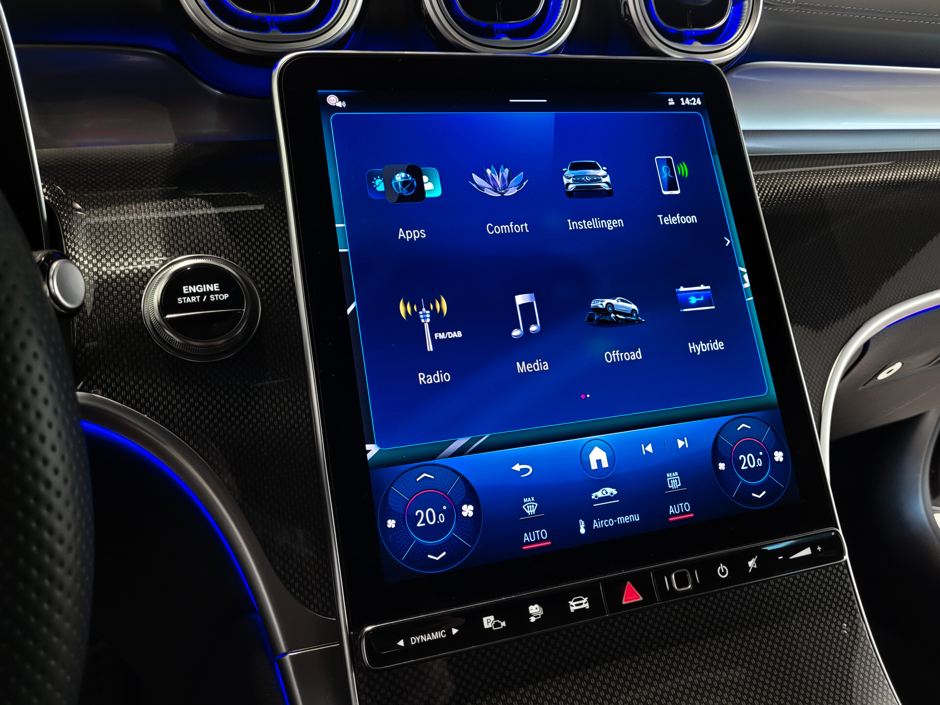 Mercedes-Benz GLC Coupé 400e 4-M AMG Night | Luchtvering | Achterassturing | Massage | ACC | HUD | Keyless | Nappa | Panorama | Trekhaak Foto 12