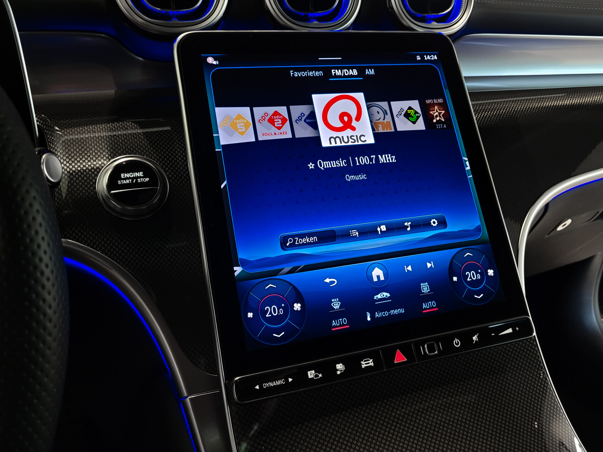 Mercedes-Benz GLC Coupé 400e 4-M AMG Night | Luchtvering | Achterassturing | Massage | ACC | HUD | Keyless | Nappa | Panorama | Trekhaak Foto 14