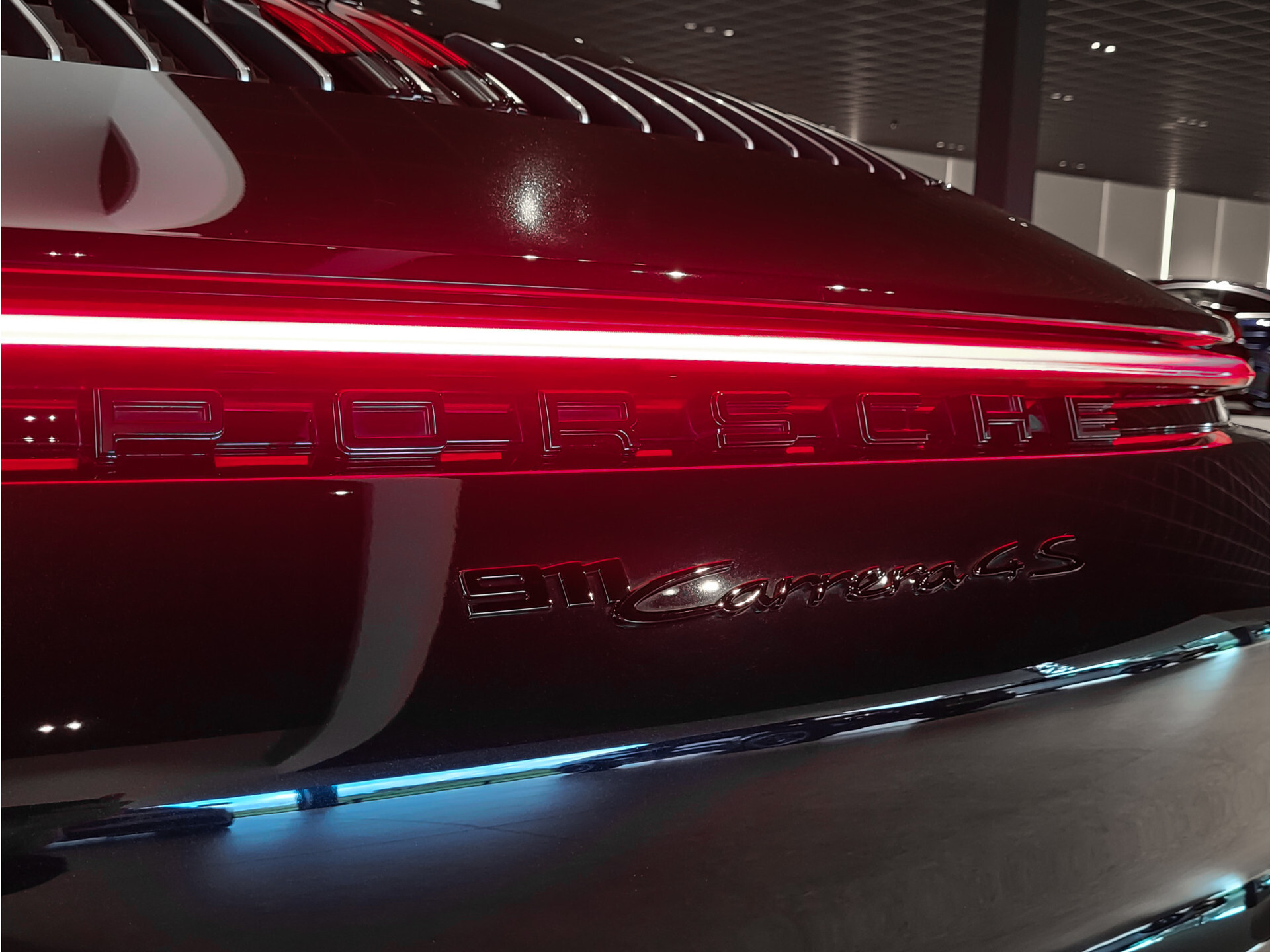 Porsche 911 3.0 Carrera 4 S Panorama | Bose | Achterasbesturing | Sport Chrono | Sportuitlaat | PASM Foto 31