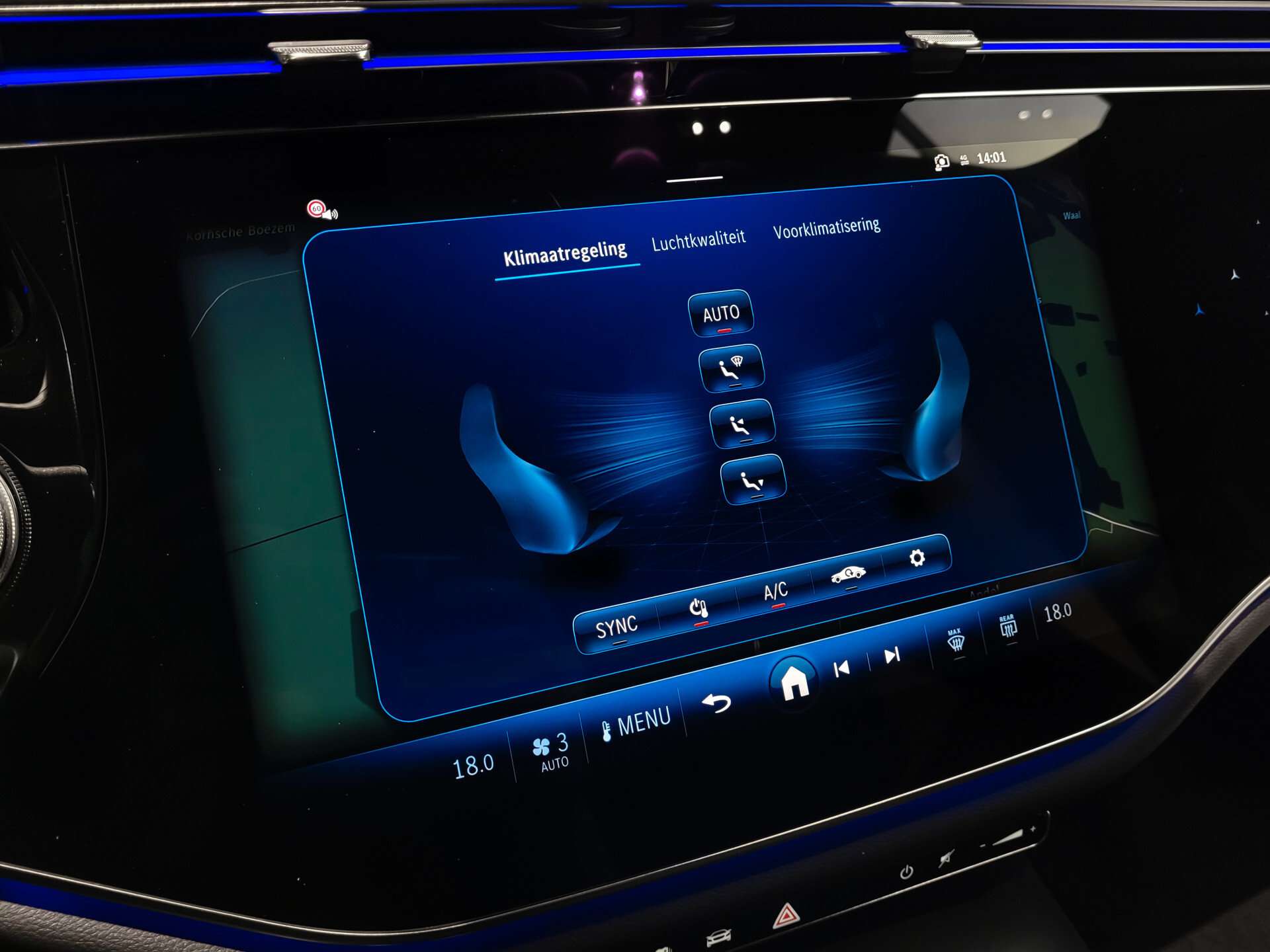 Mercedes-Benz E-Klasse Estate 300 de 4-M AMG Luchtvering | ACC | Keyless | Burmester 4D | Mem | Dynamic Light | Trekhaak | 360 Foto 10