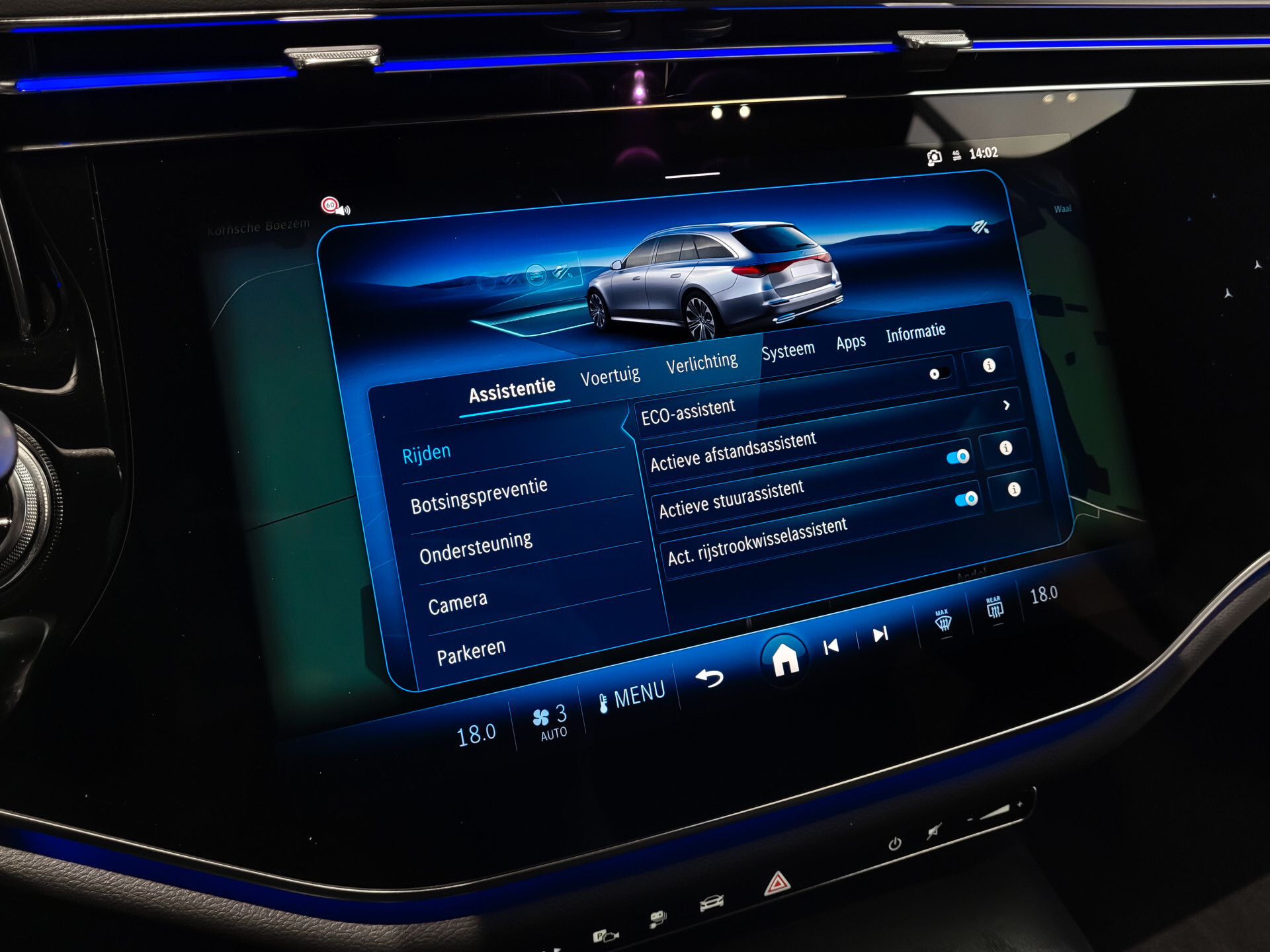 Mercedes-Benz E-Klasse Estate 300 de 4-M AMG Luchtvering | ACC | Keyless | Burmester 4D | Mem | Dynamic Light | Trekhaak | 360 Foto 18