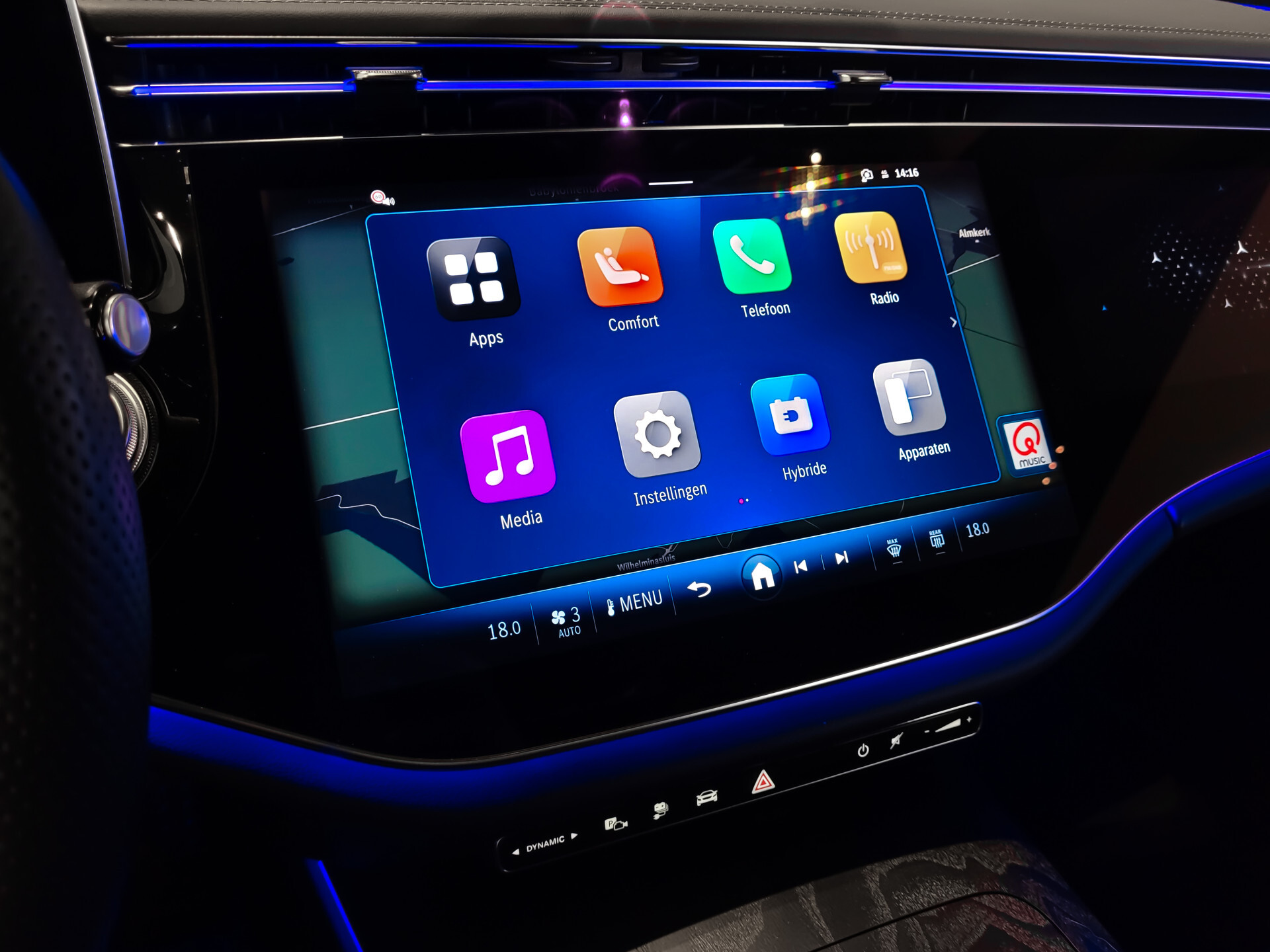 Mercedes-Benz E-Klasse Estate 300 de 4-M AMG Luchtvering | ACC | Keyless | Burmester 4D | Mem | Dynamic Light | Trekhaak | 360 Foto 32