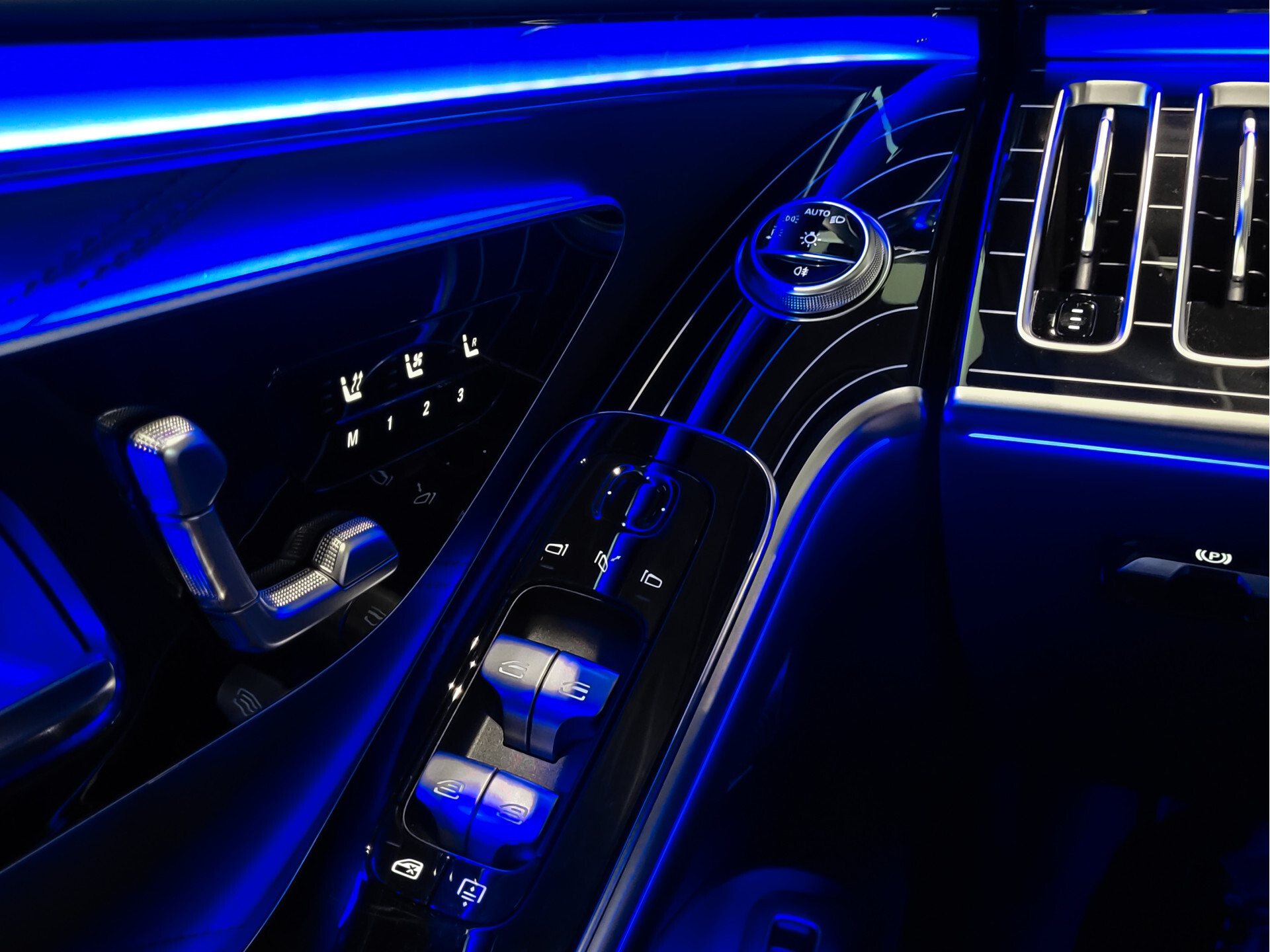 Mercedes-Benz S-Klasse AMG 63 S E Performance Ceramic | First Class | Burmester 4D | Klaptafels | Entertainment | Flowing Lines Foto 18