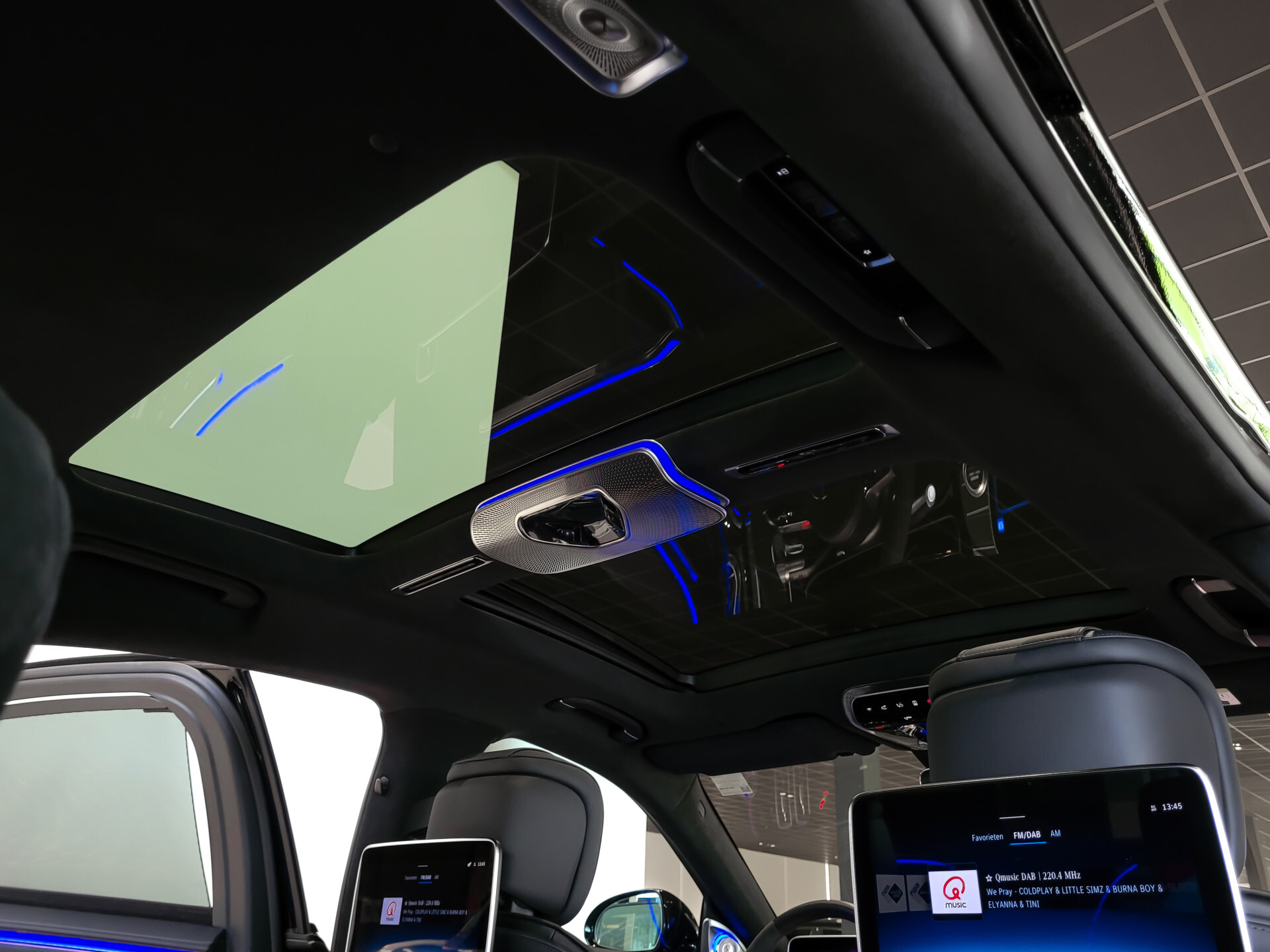 Mercedes-Benz S-Klasse AMG 63 S E Performance Ceramic | First Class | Burmester 4D | Klaptafels | Entertainment | Flowing Lines Foto 53