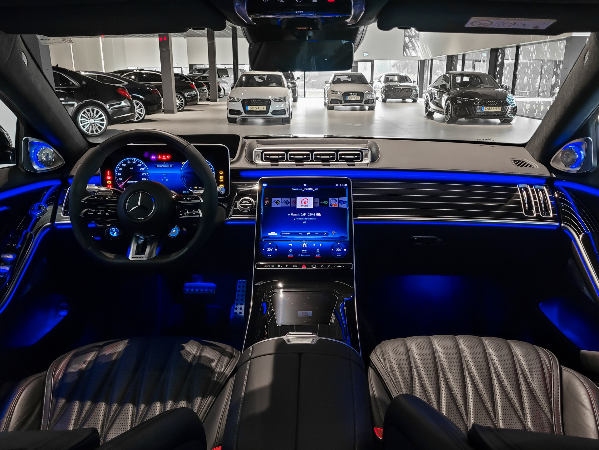 Mercedes-Benz S-Klasse AMG 63 S E Performance Ceramic | First Class | Burmester 4D | Klaptafels | Entertainment | Flowing Lines Foto 8