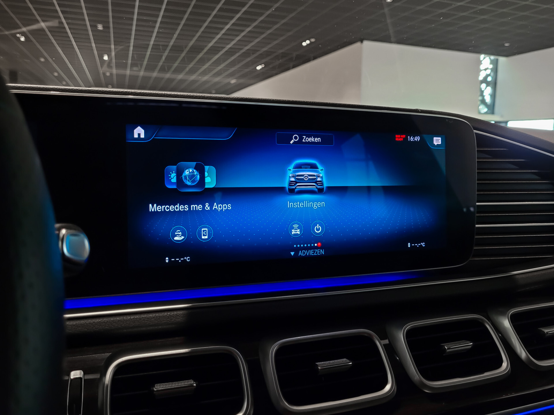 Mercedes-Benz GLE Coupé 400 d 4-M AMG Night | Luchtvering | Keyless | HUD | Stoelkoeling | Rij-Assistentie Plus | Nappa | Trekhaak Foto 15