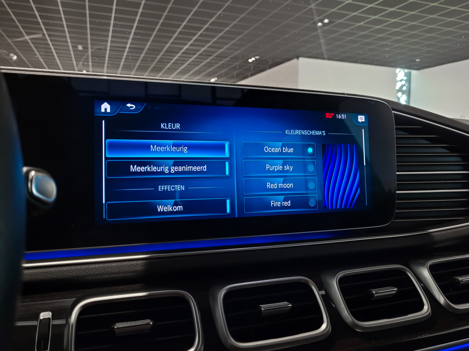 Mercedes-Benz GLE Coupé 400 d 4-M AMG Night | Luchtvering | Keyless | HUD | Stoelkoeling | Rij-Assistentie Plus | Nappa | Trekhaak Foto 23