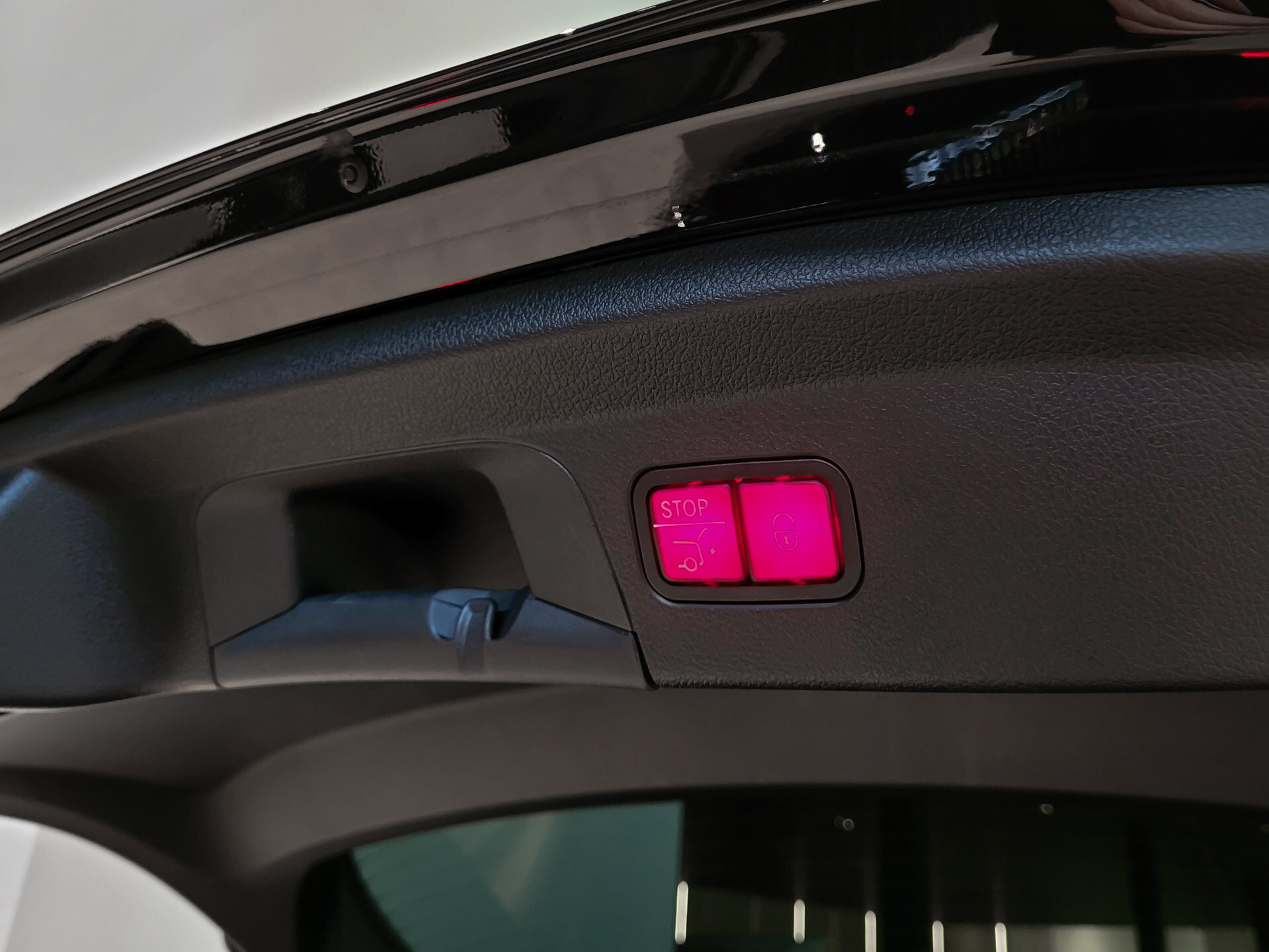 Mercedes-Benz GLE Coupé 400 d 4-M AMG Night | Luchtvering | Keyless | HUD | Stoelkoeling | Rij-Assistentie Plus | Nappa | Trekhaak Foto 40