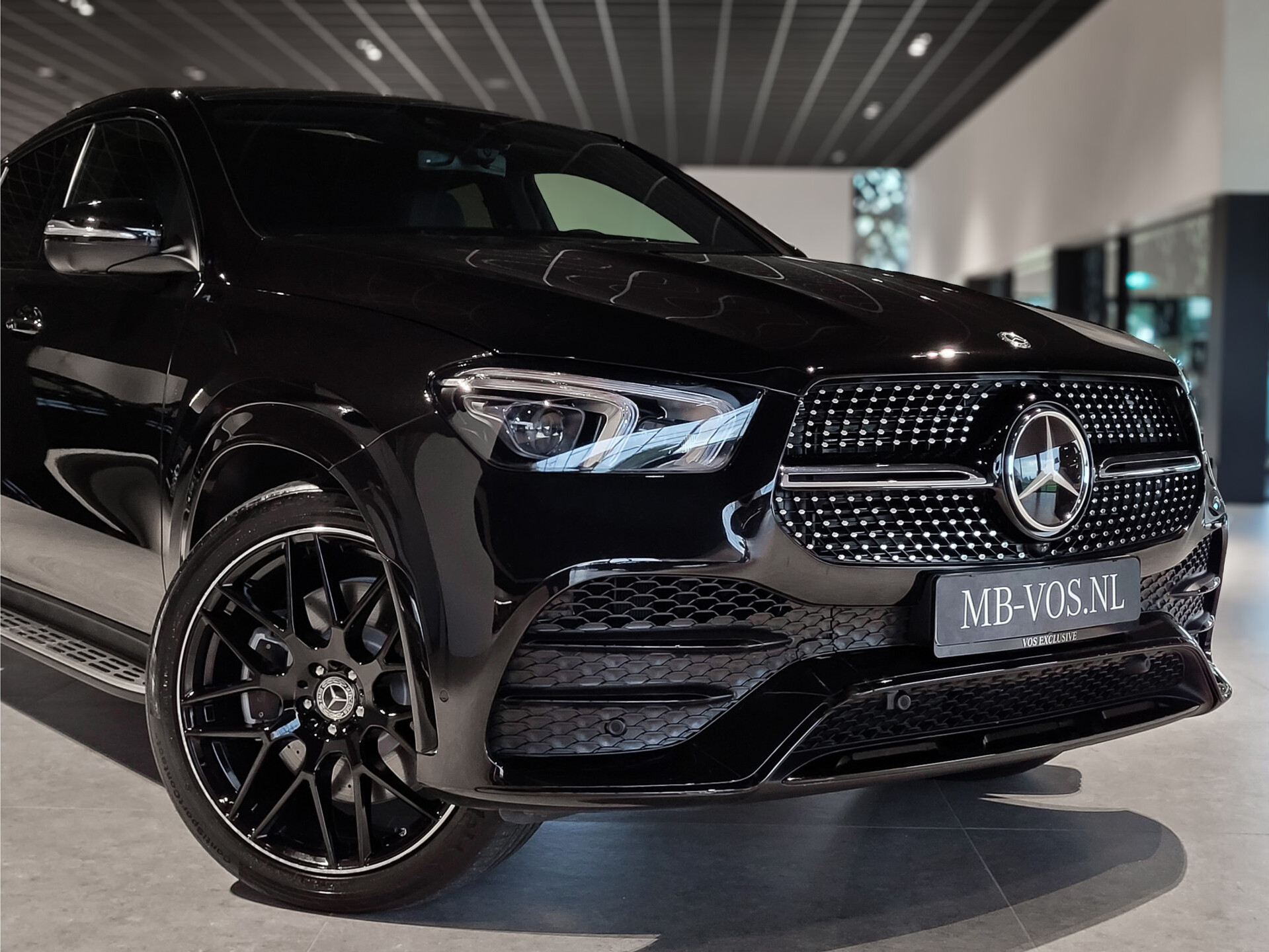 Mercedes-Benz GLE Coupé 400 d 4-M AMG Night | Luchtvering | Keyless | HUD | Stoelkoeling | Rij-Assistentie Plus | Nappa | Trekhaak Foto 48