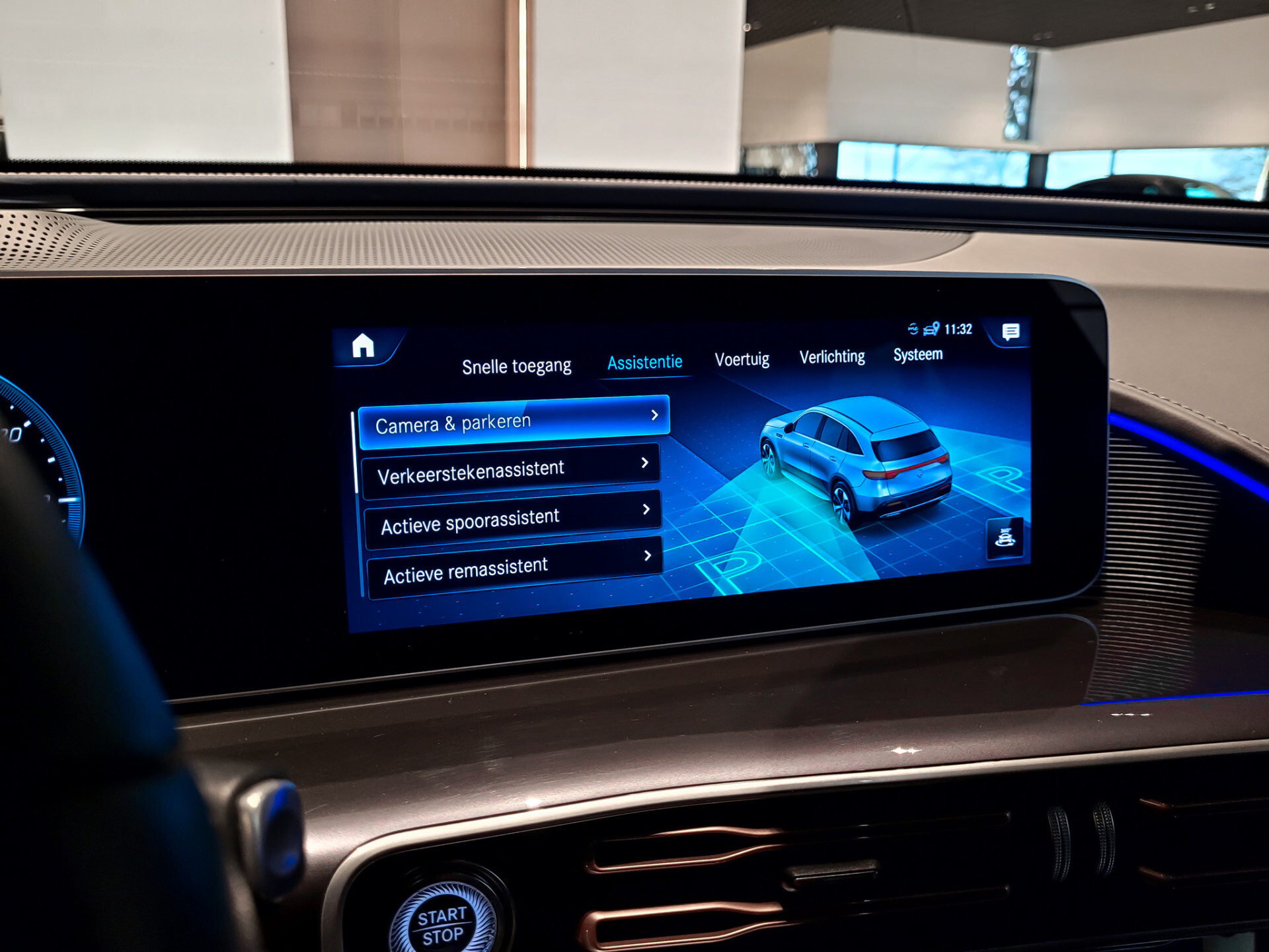 Mercedes-Benz EQC 400 4MATIC Premium 80 kWh Edition 1886 Foto 11