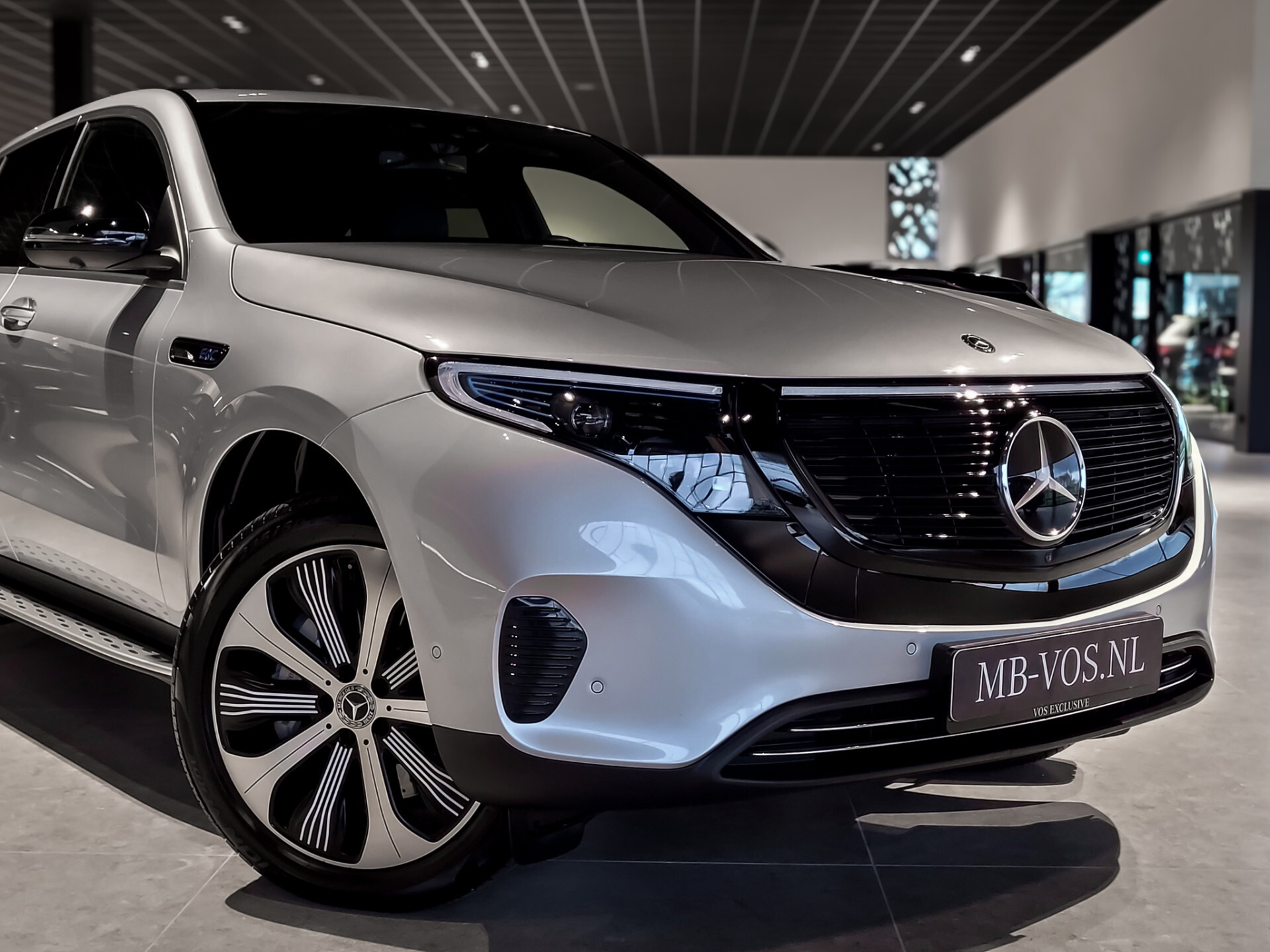 Mercedes-Benz EQC 400 4MATIC Premium 80 kWh Edition 1886 Foto 49