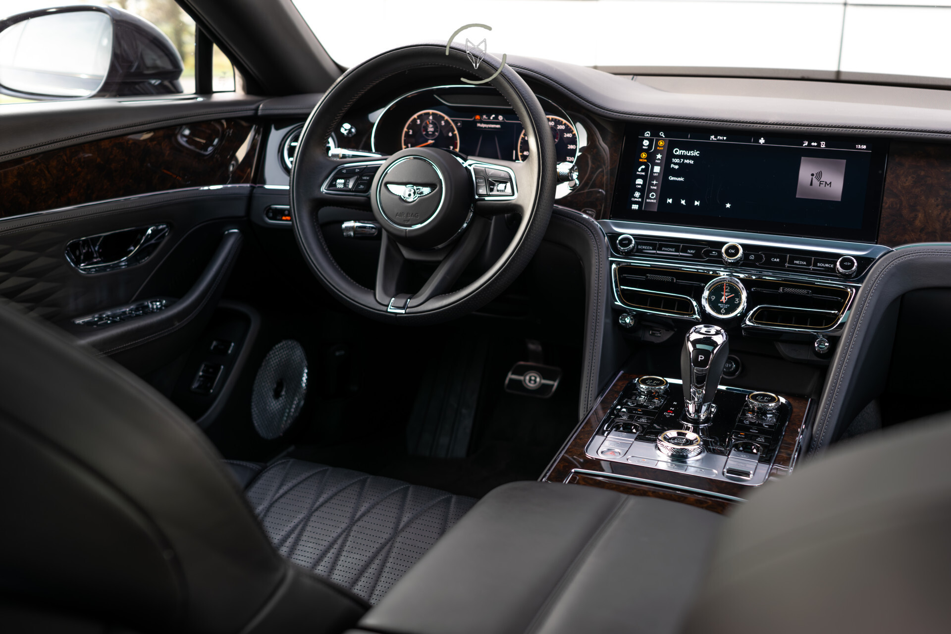 Bentley Flying Spur 4.0 V8 Exclusive | Mulliner | Blackline | Naim Sound Foto 38