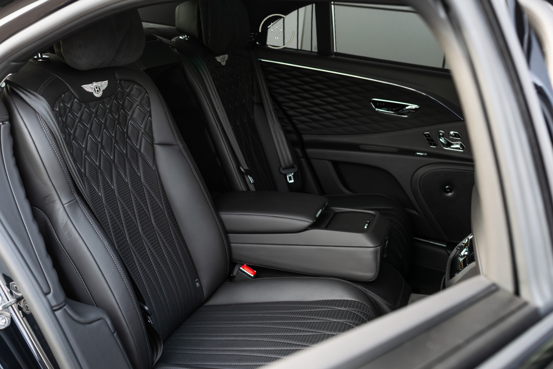 Bentley Flying Spur 4.0 V8 Exclusive | Mulliner | Blackline | Naim Sound Foto 7