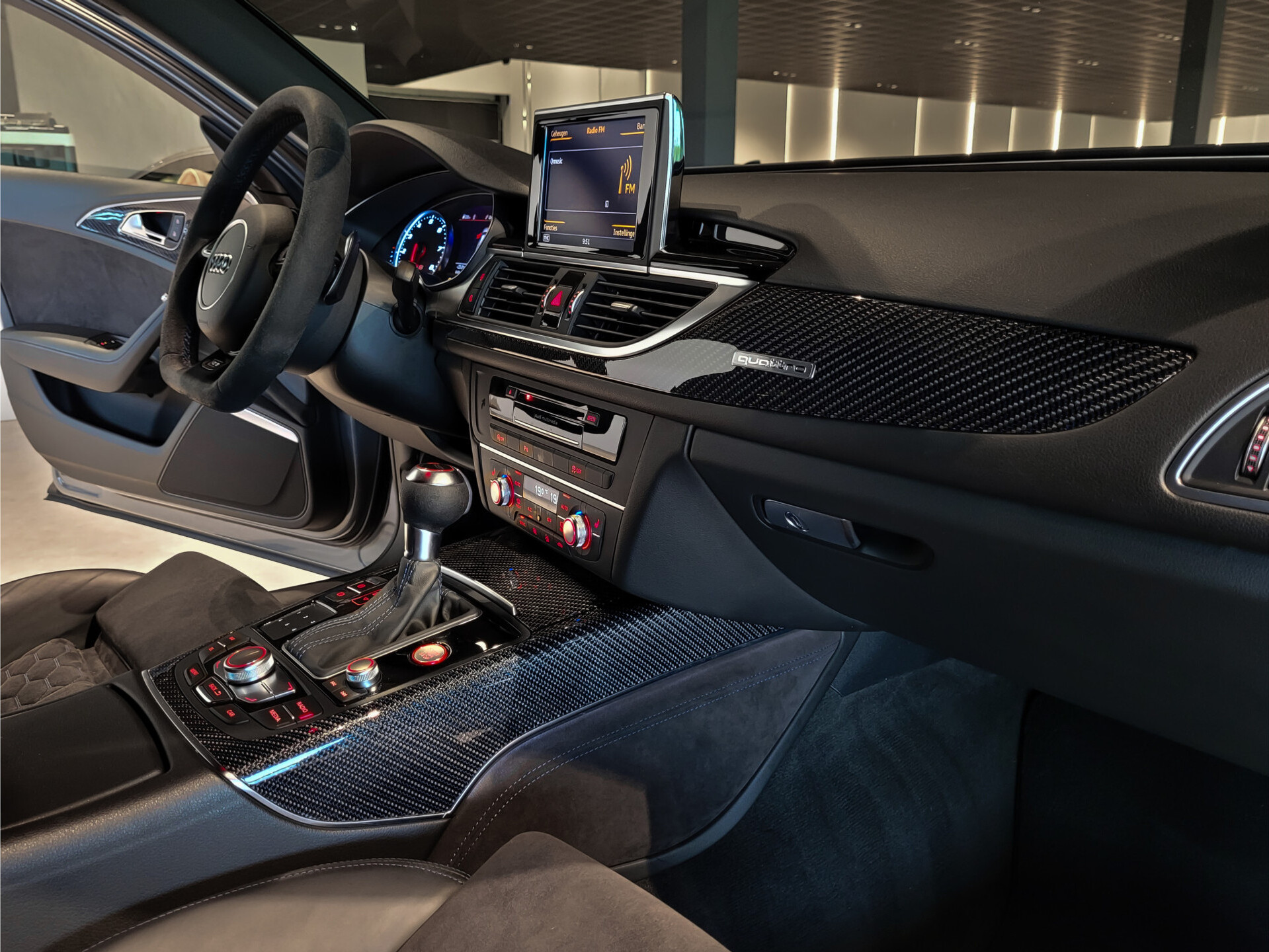 Audi RS6 Avant 4.0 TFSI Quattro Performance Carbon | Nardo | Memory | 21" | Matrix LED | Bose Foto 23