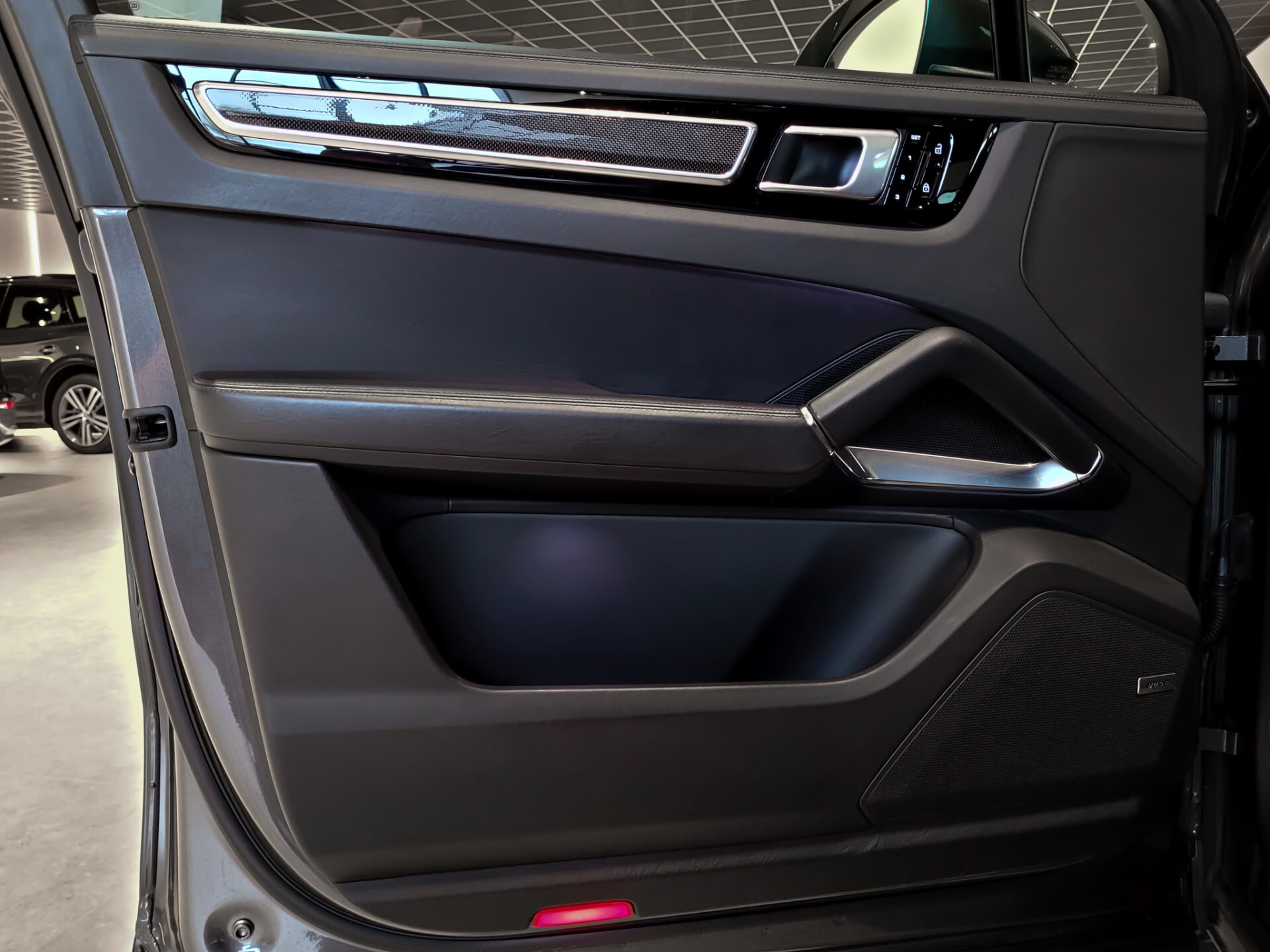 Porsche Cayenne 4.0 Turbo Coupé Sportuitlaat | 22" | Carbon | InnoDrive | PSCB Aut8 Foto 10