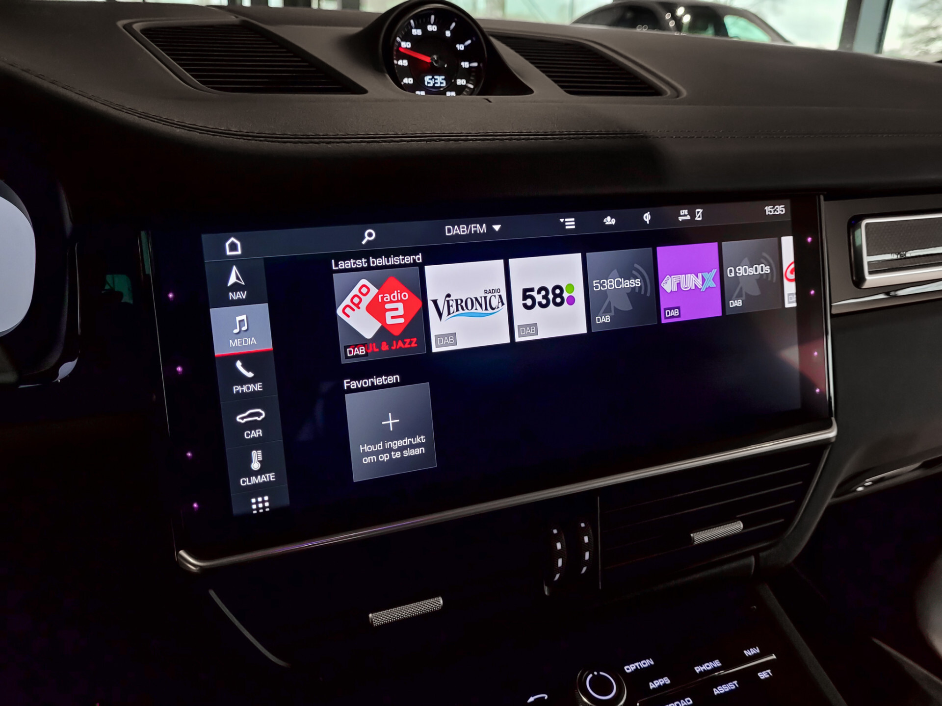 Porsche Cayenne 4.0 Turbo Coupé Sportuitlaat | 22" | Carbon | InnoDrive | PSCB Aut8 Foto 11